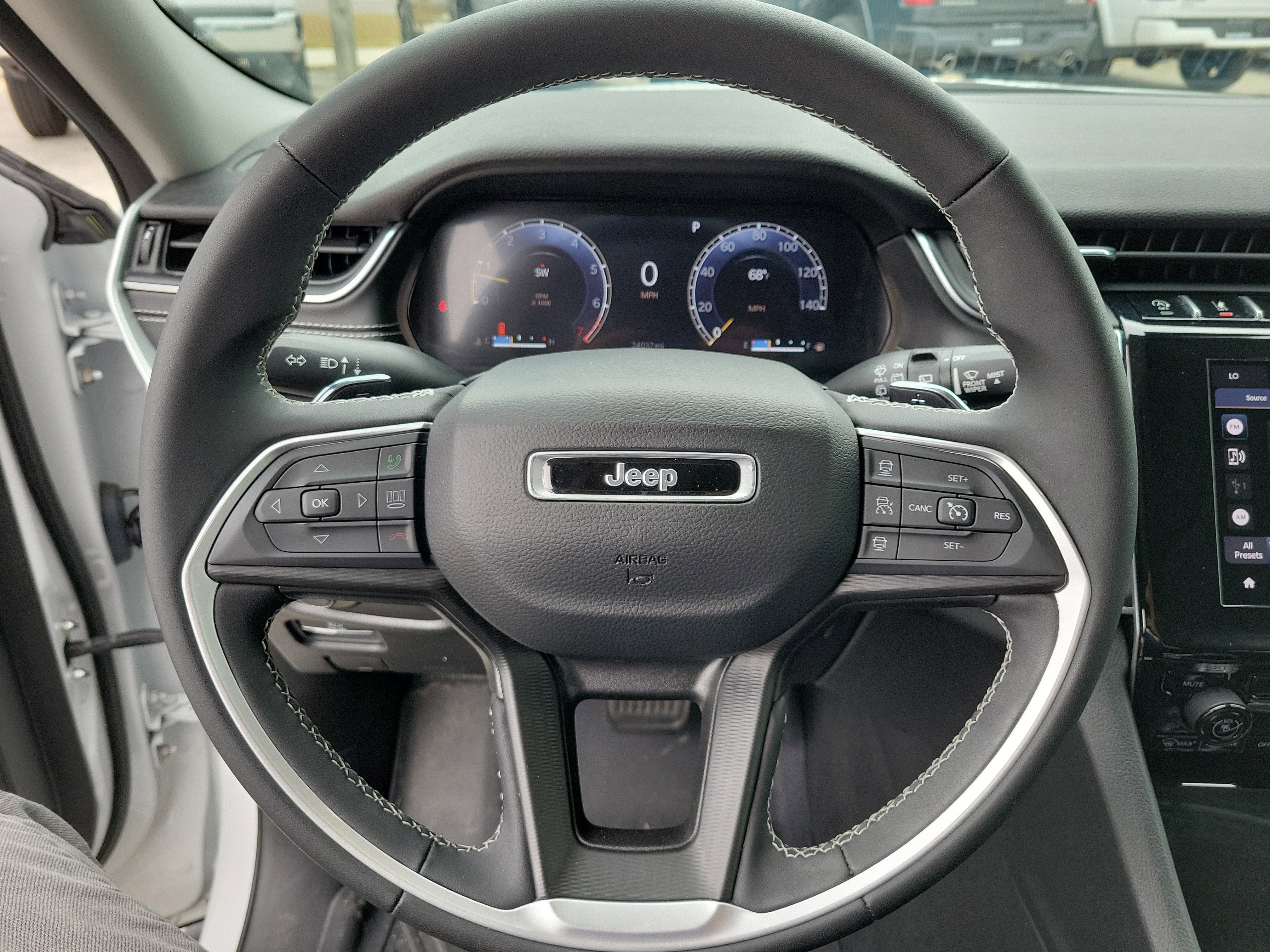 2024 Jeep Grand Cherokee L Laredo X