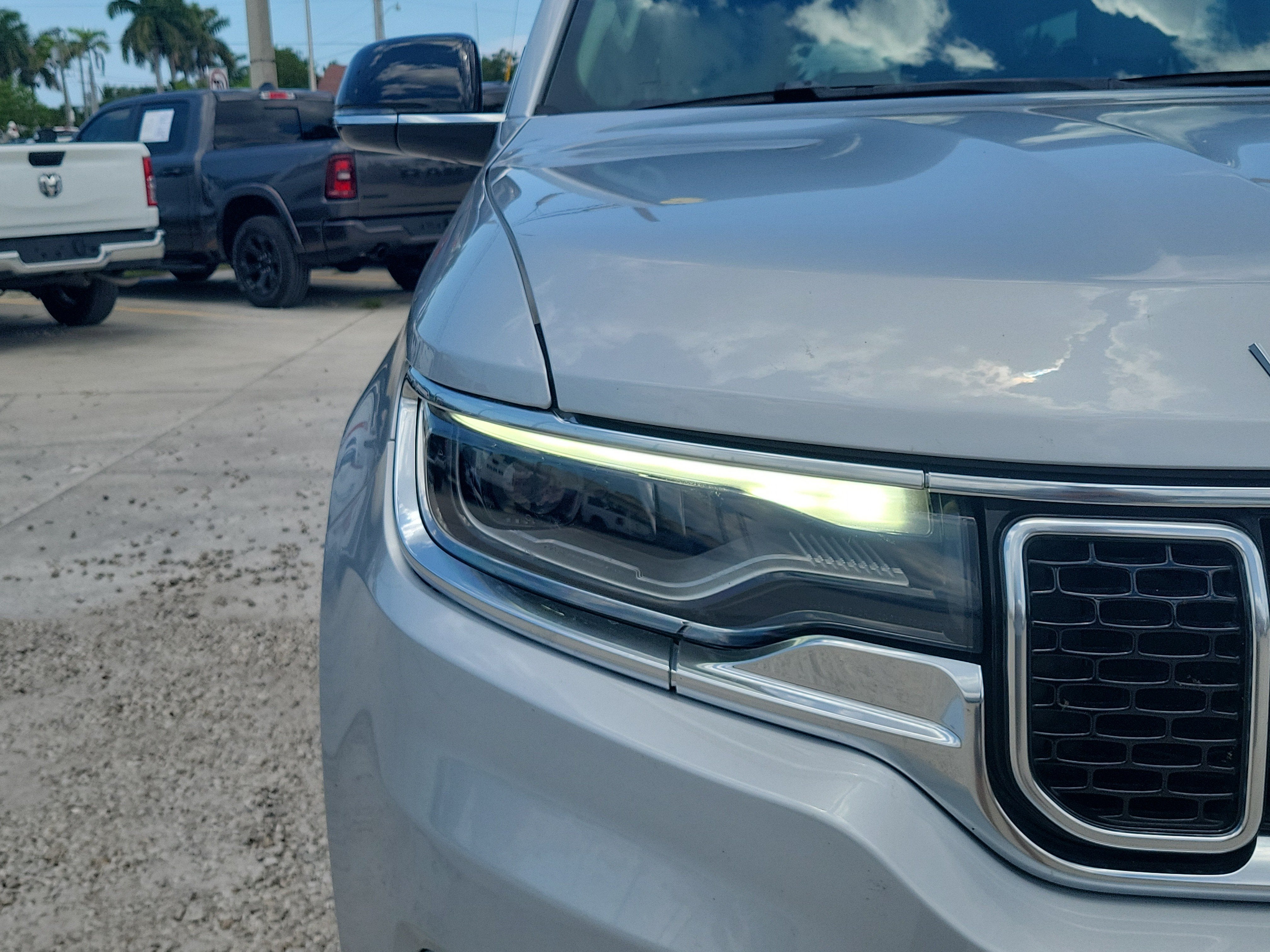 2024 Jeep Wagoneer Base