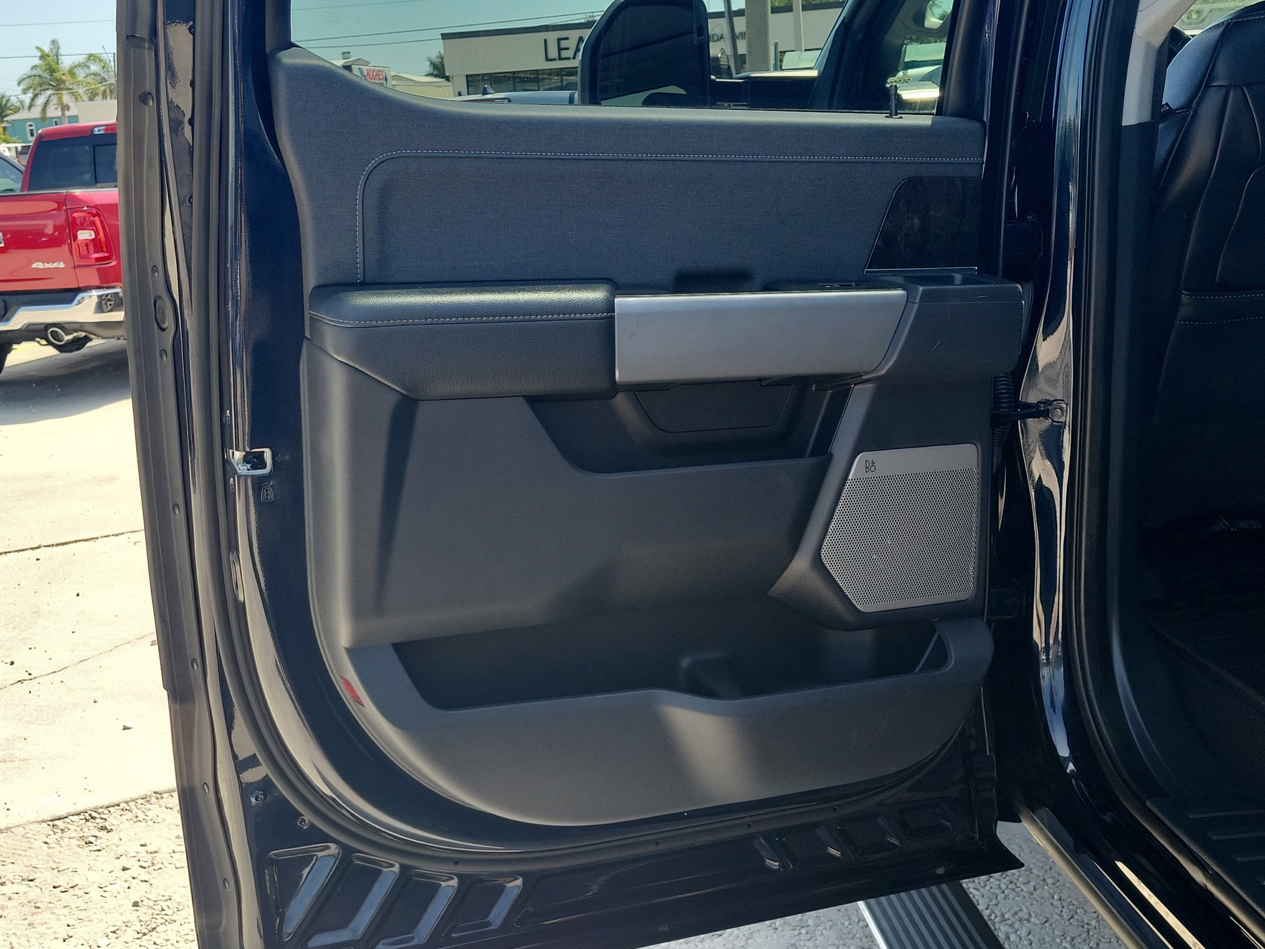 2023 Ford Super Duty F-250 SRW LARIAT