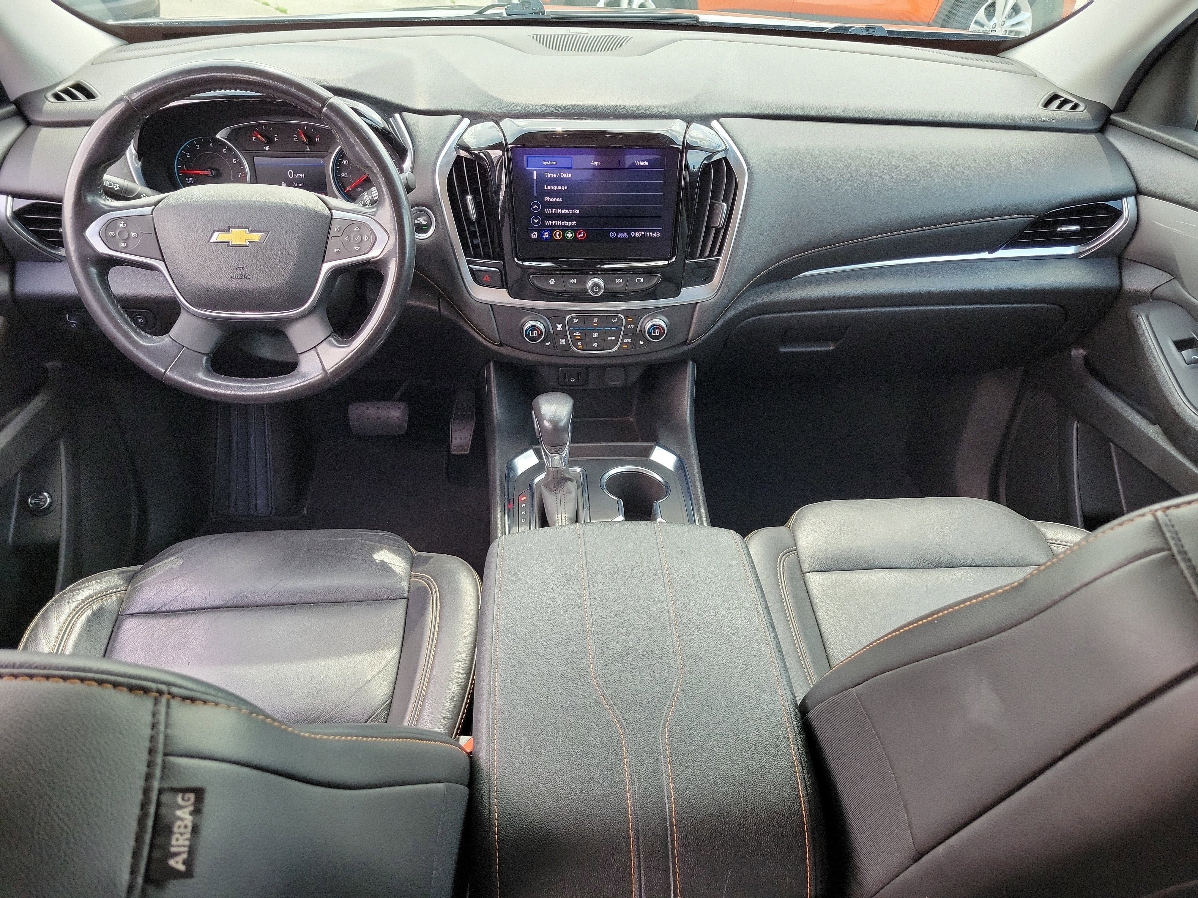 2021 Chevrolet Traverse LT Leather