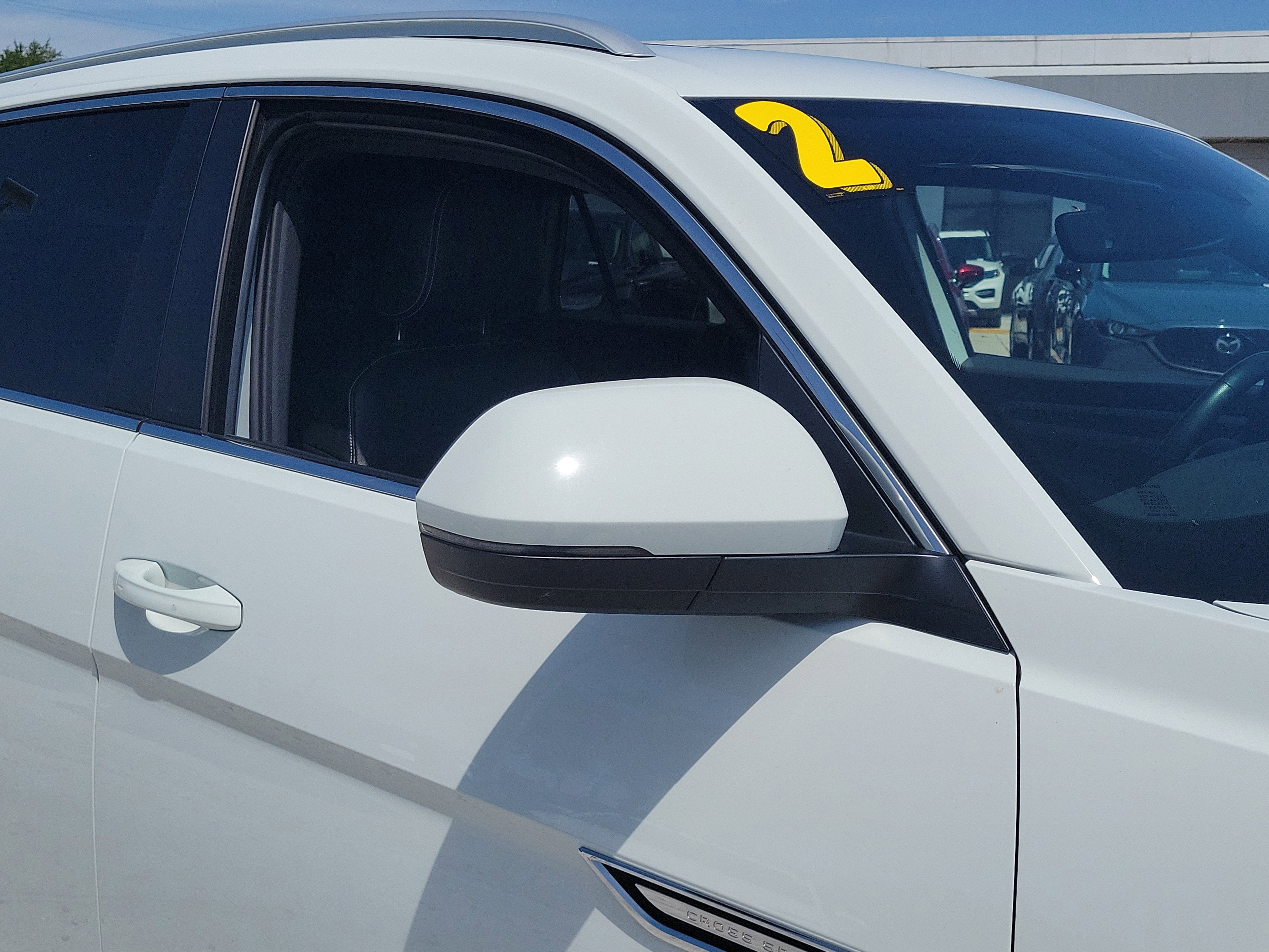 2022 Volkswagen Atlas Cross Sport 2.0T SEL R-Line