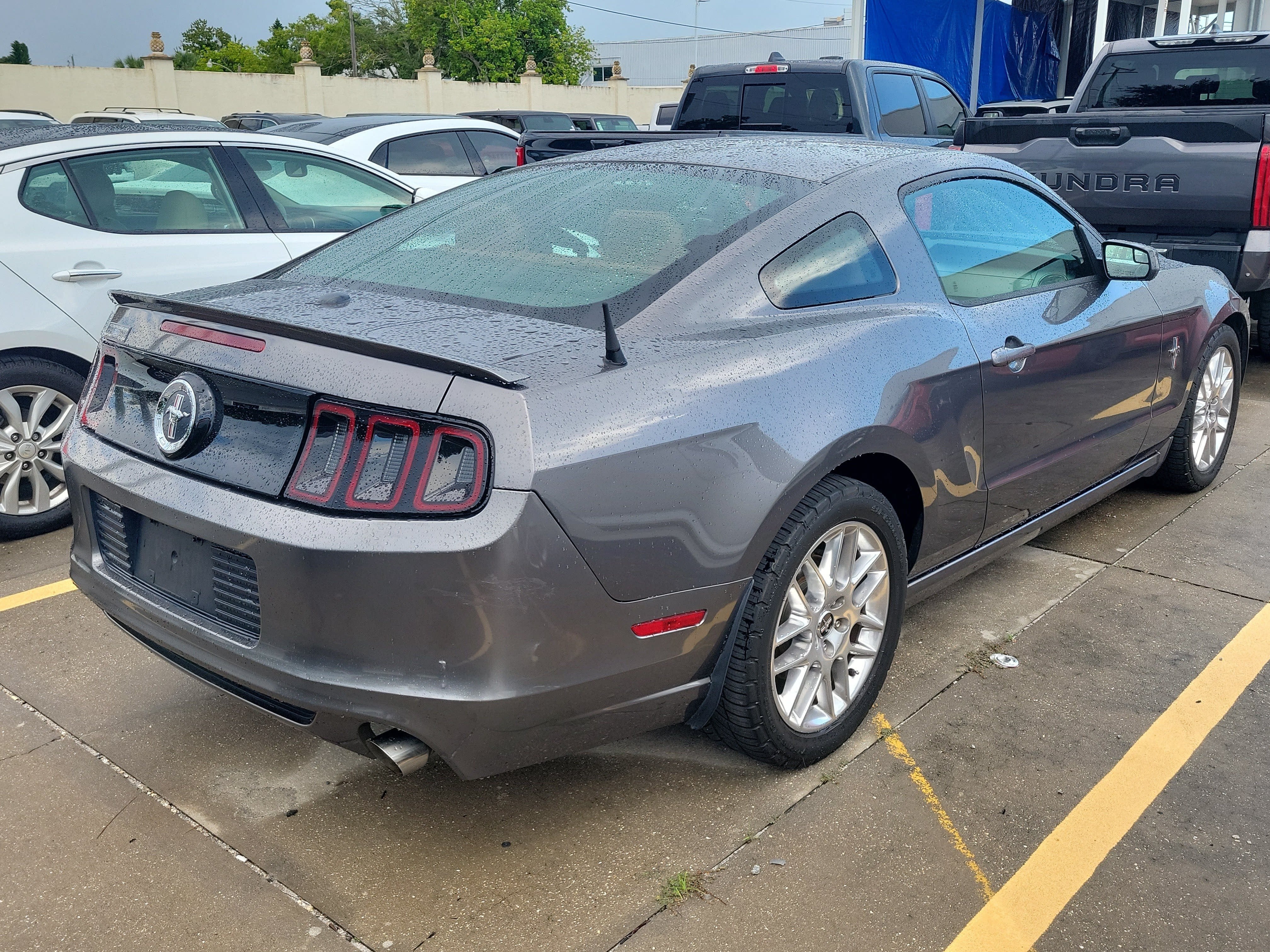 2014 Ford Mustang V6