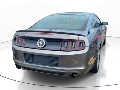 2014 Ford Mustang V6