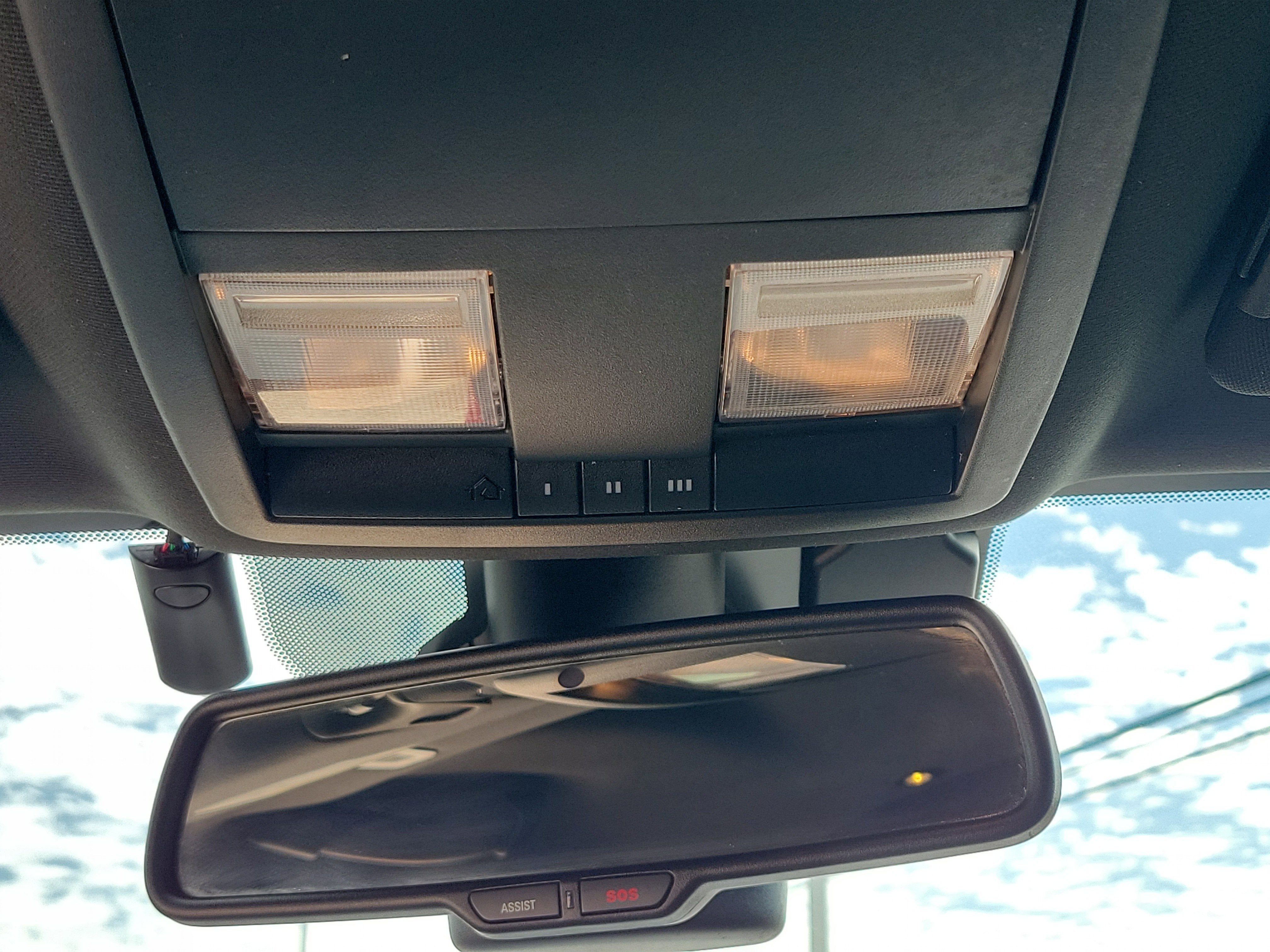 2017 Dodge Challenger SXT Plus