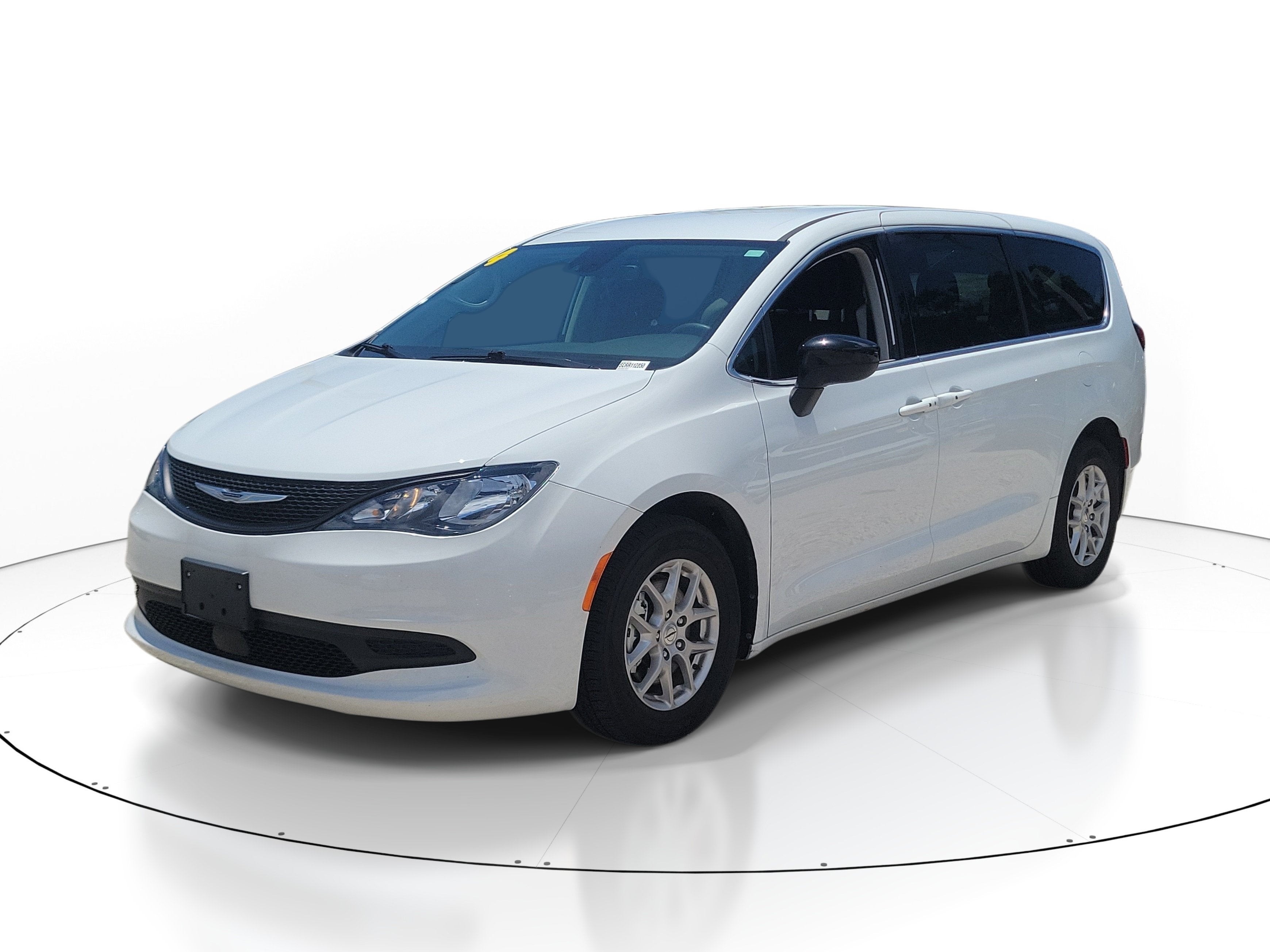 2024 Chrysler Voyager LX