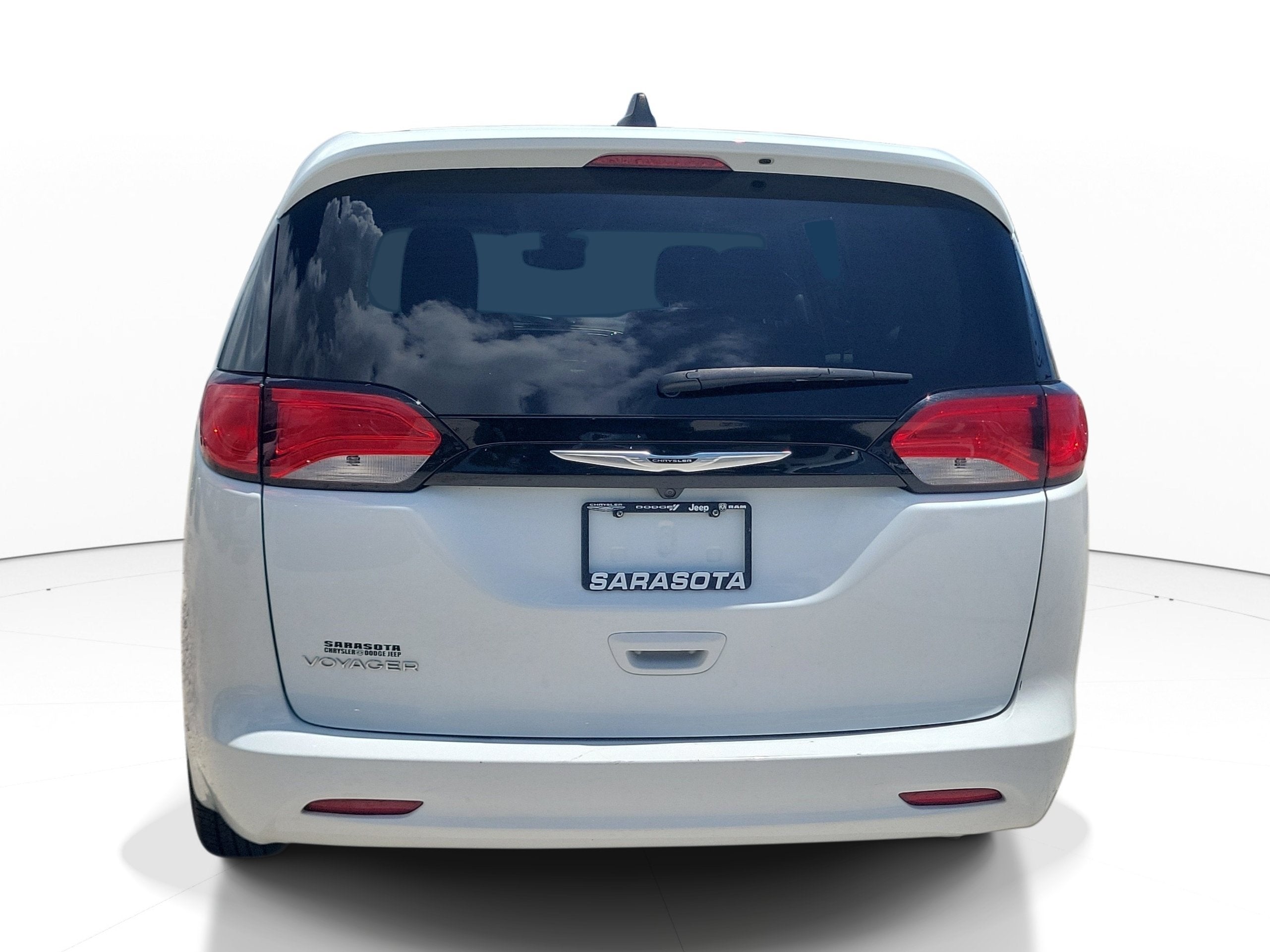 2024 Chrysler Voyager LX