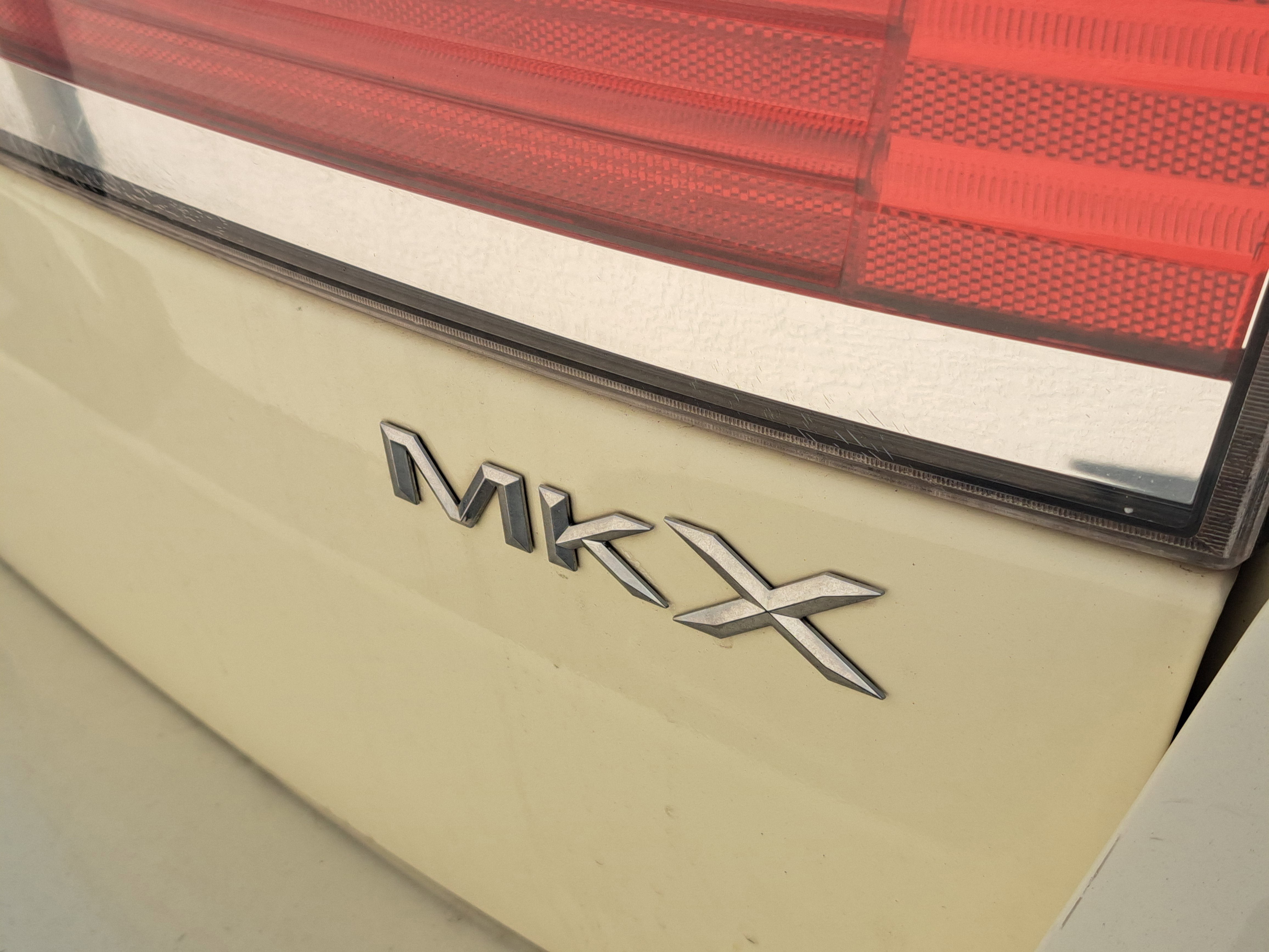 2008 Lincoln MKX Base