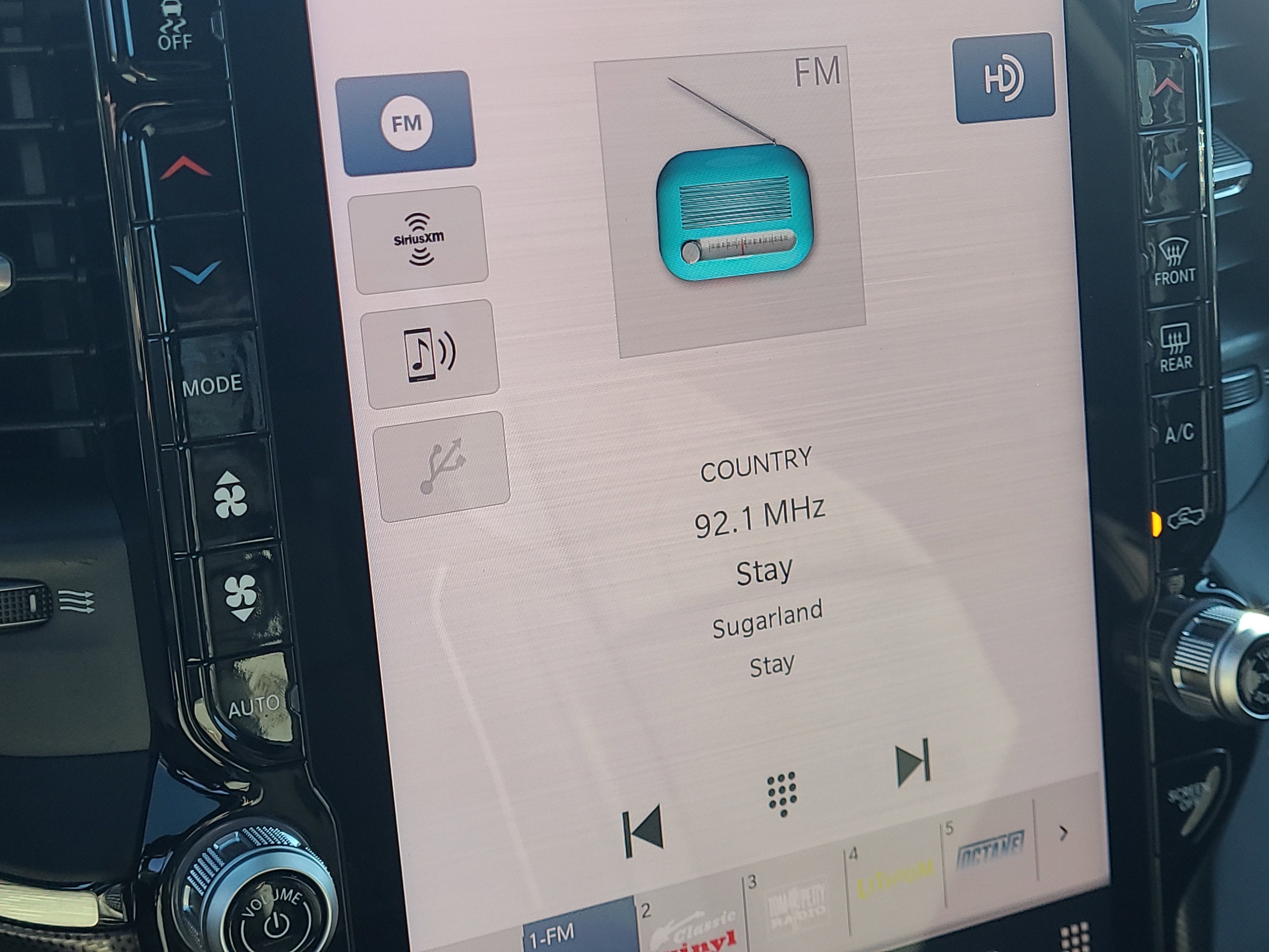 2025 RAM 3500 Limited