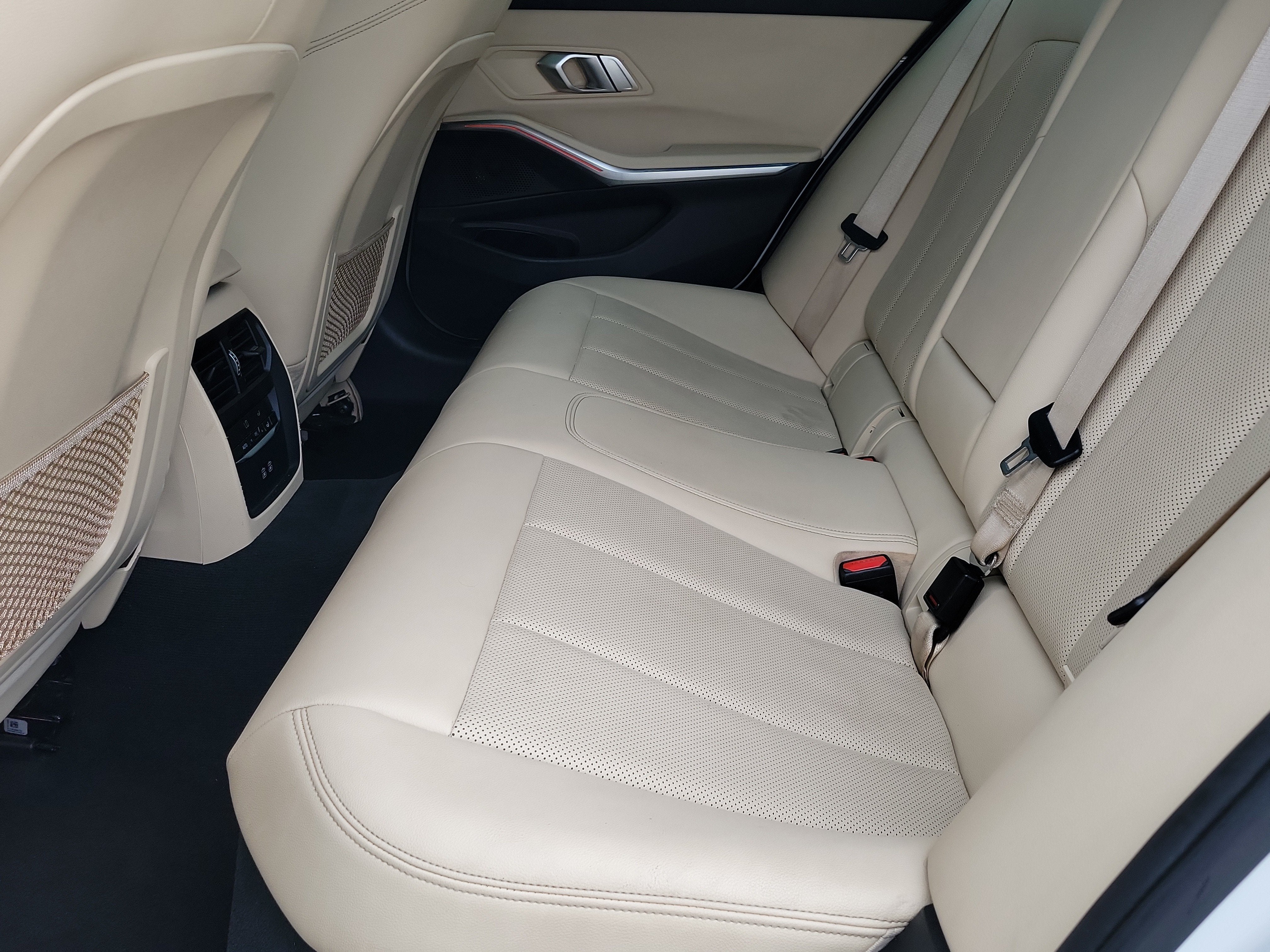 2022 BMW 3 Series 330i