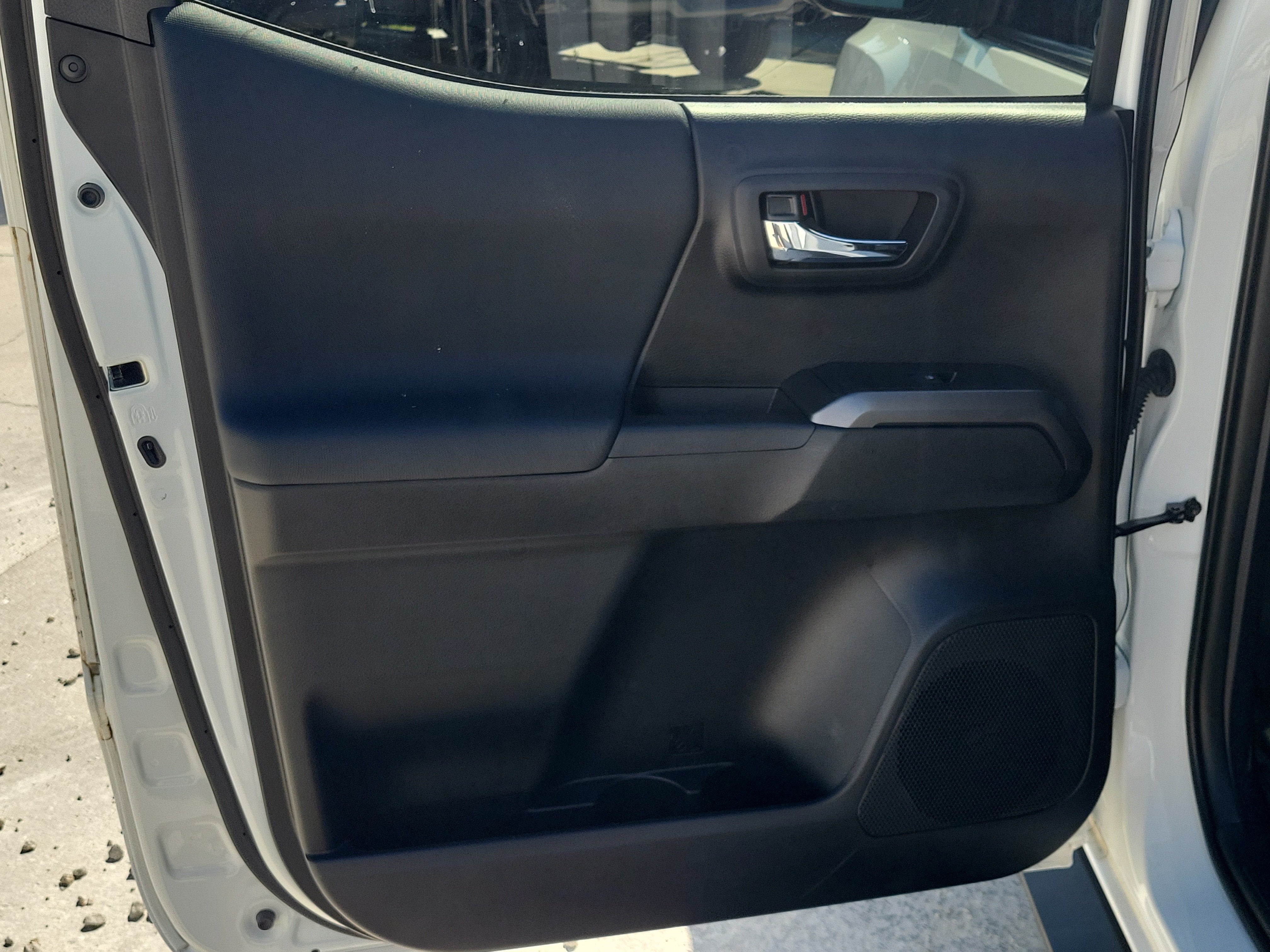 2022 Toyota Tacoma 4WD SR