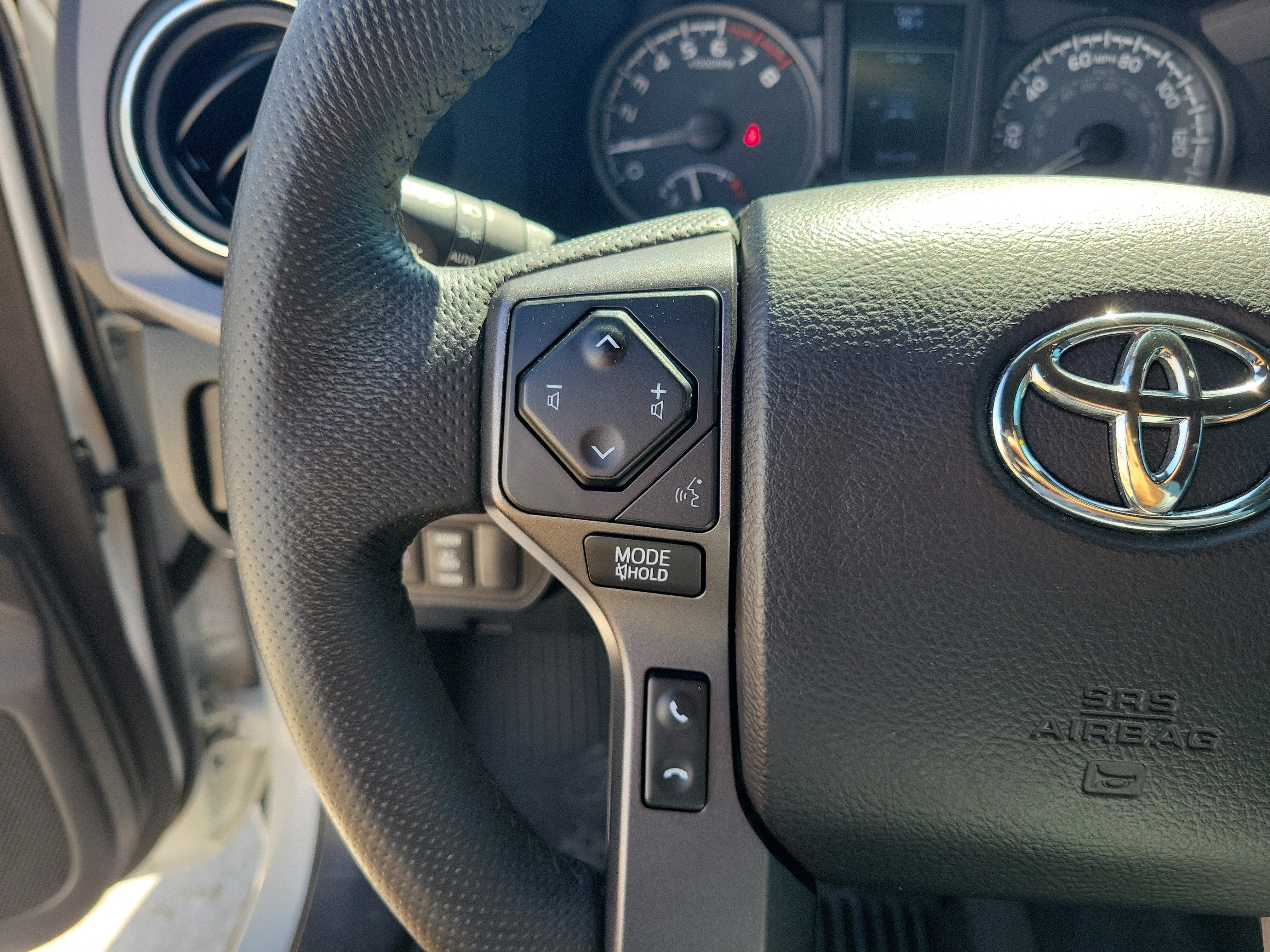 2022 Toyota Tacoma 4WD SR