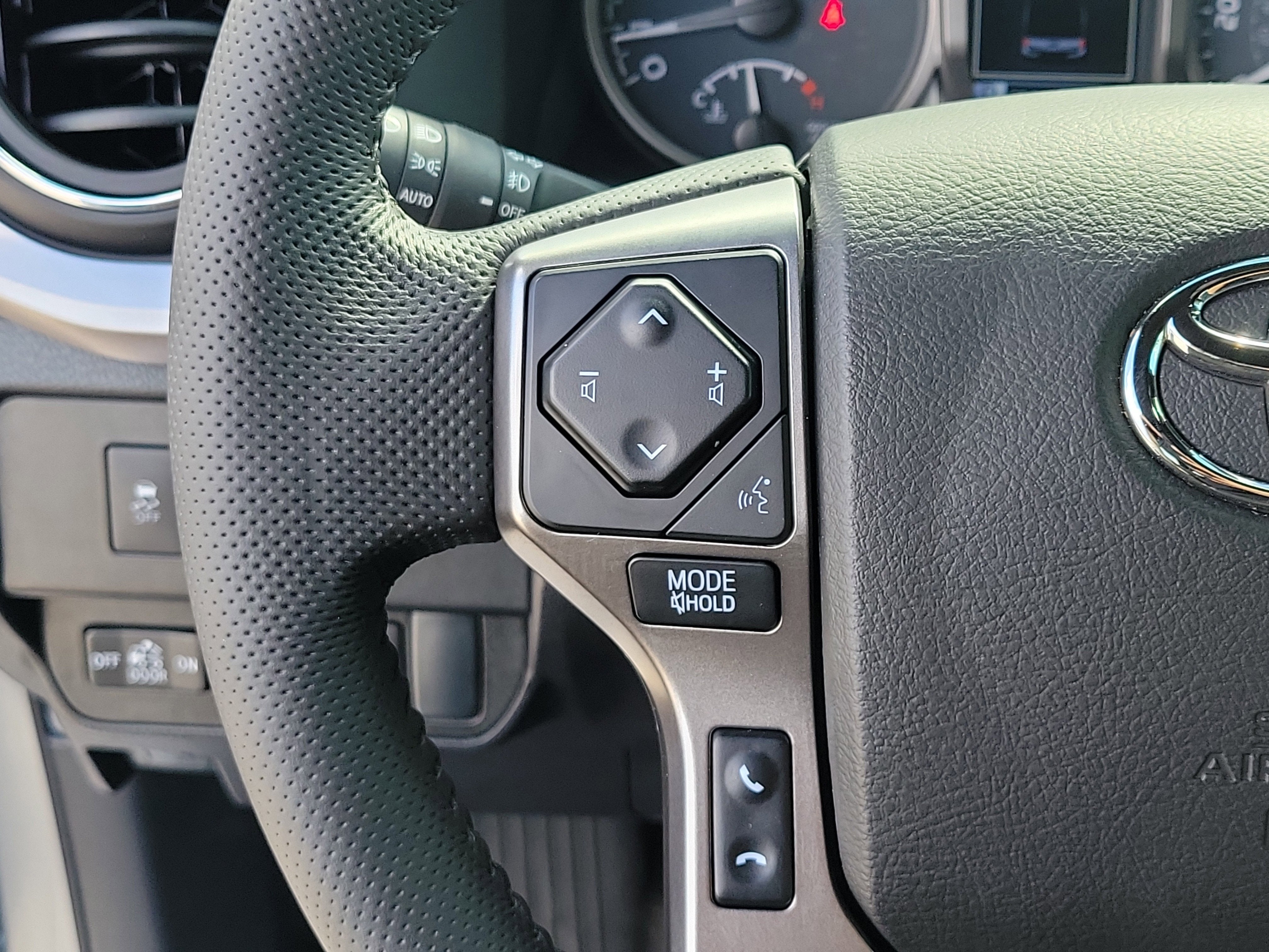 2022 Toyota Tacoma 2WD Limited