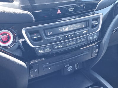 2020 Honda Pilot Touring 8-Passenger
