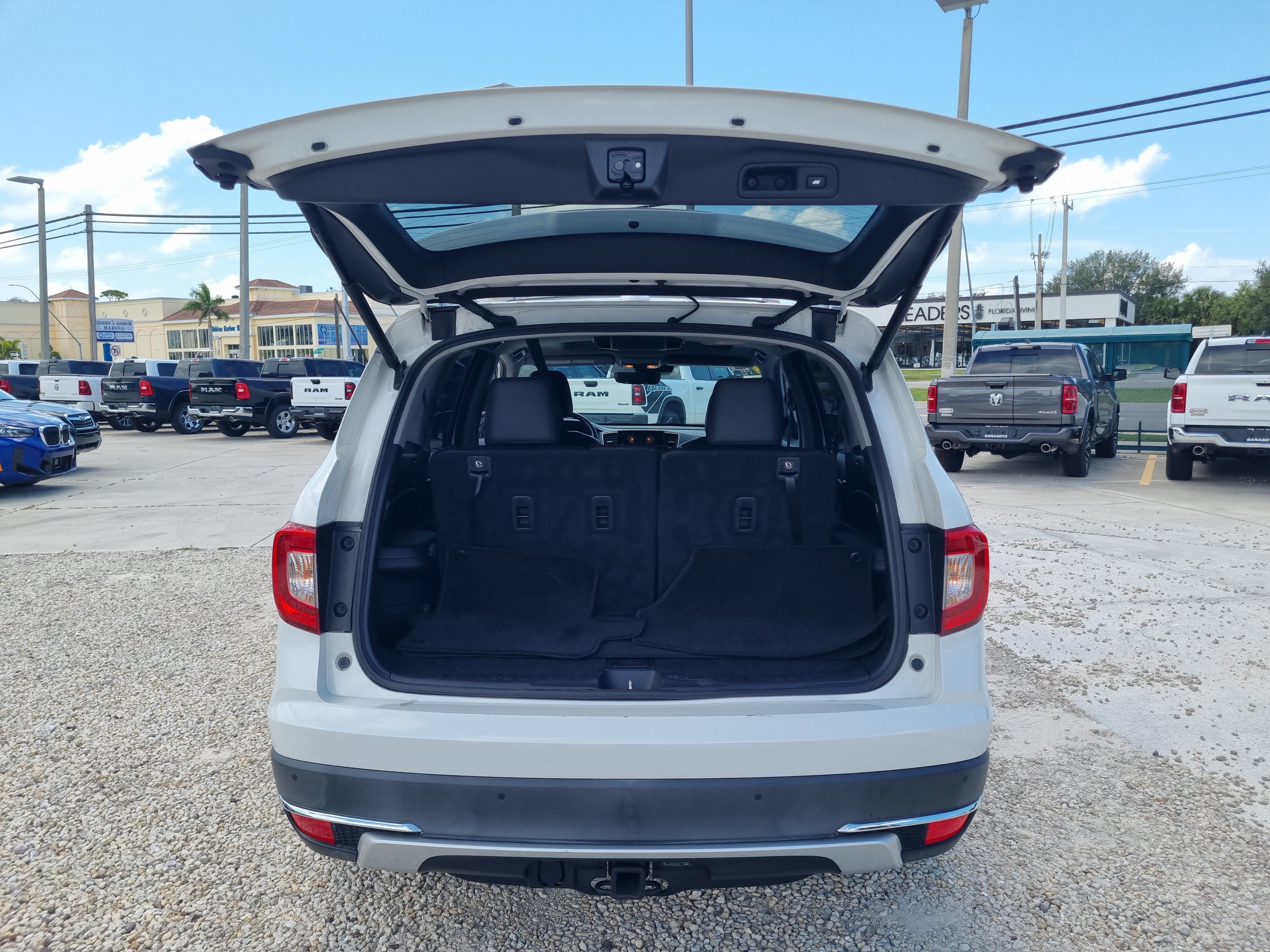 2020 Honda Pilot Touring 8-Passenger