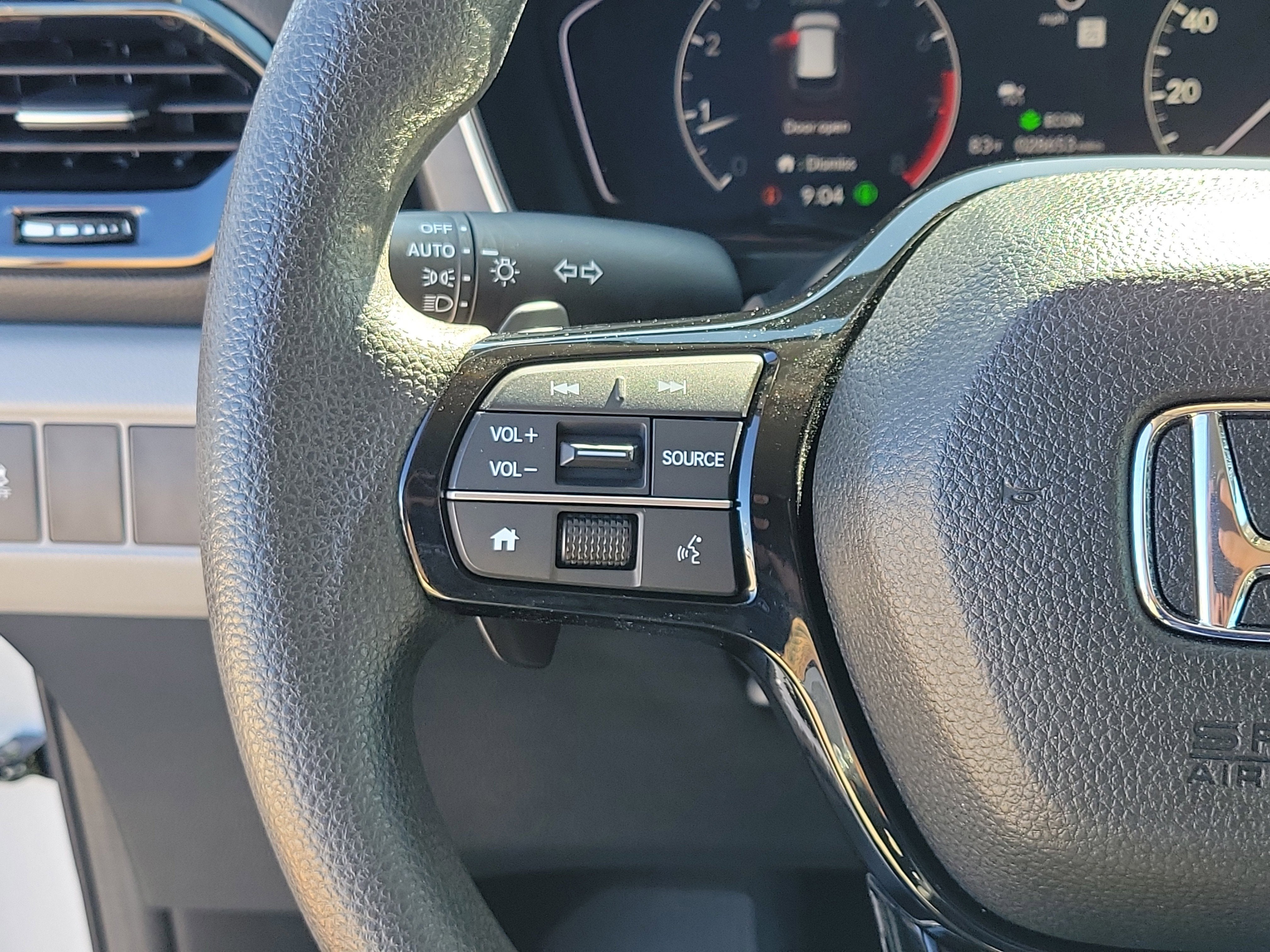 2023 Honda Pilot LX