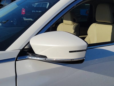 2022 Acura MDX w/Technology Package