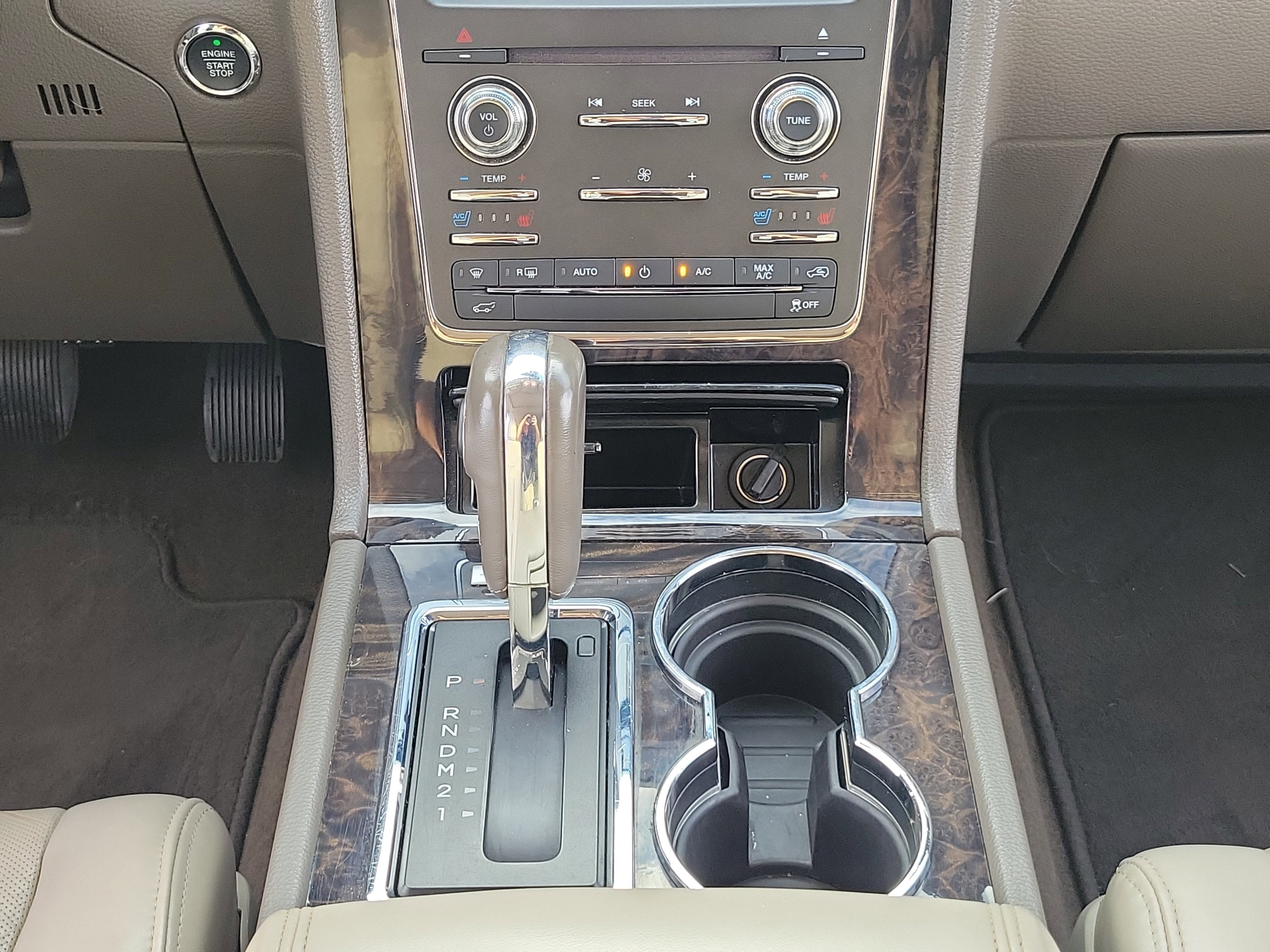 2017 Lincoln Navigator Select