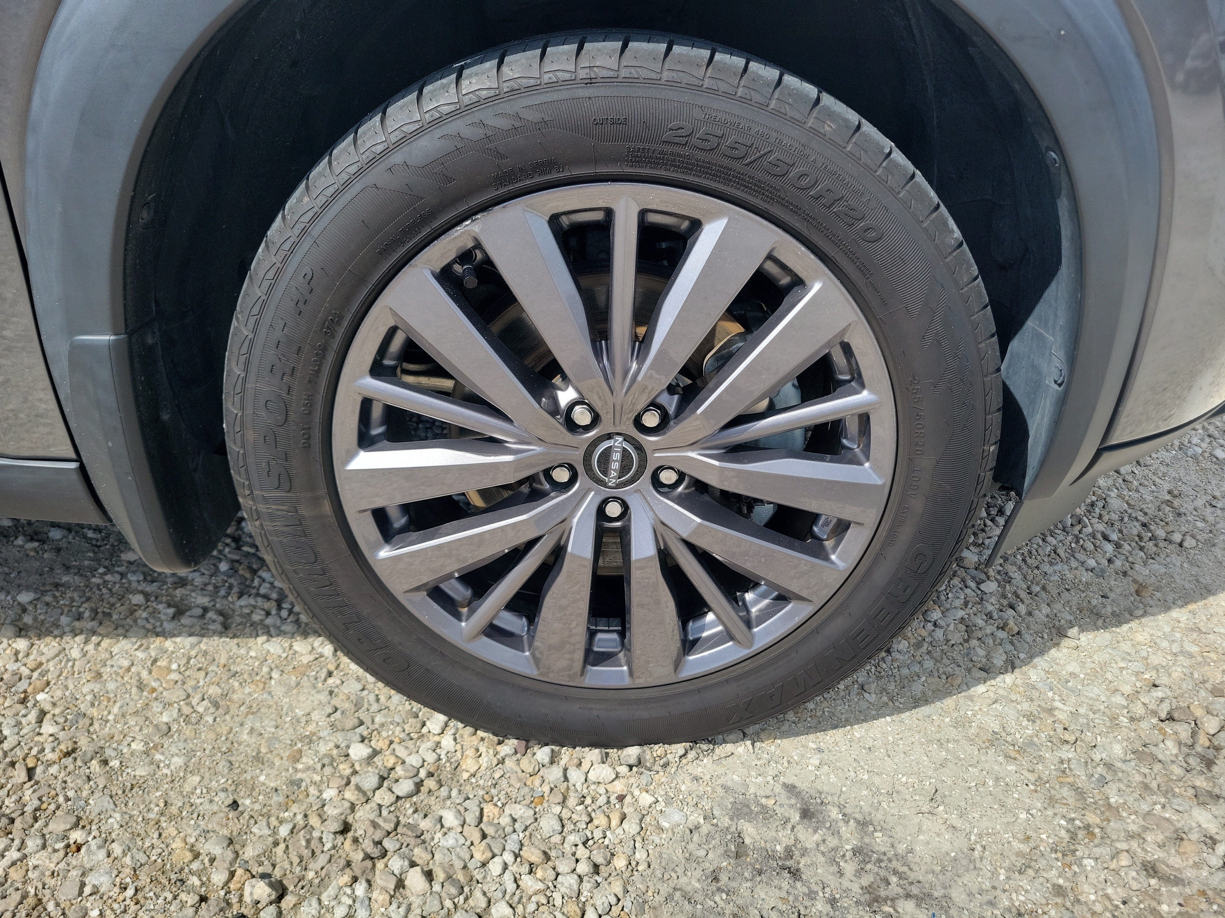 2023 Nissan Pathfinder SL