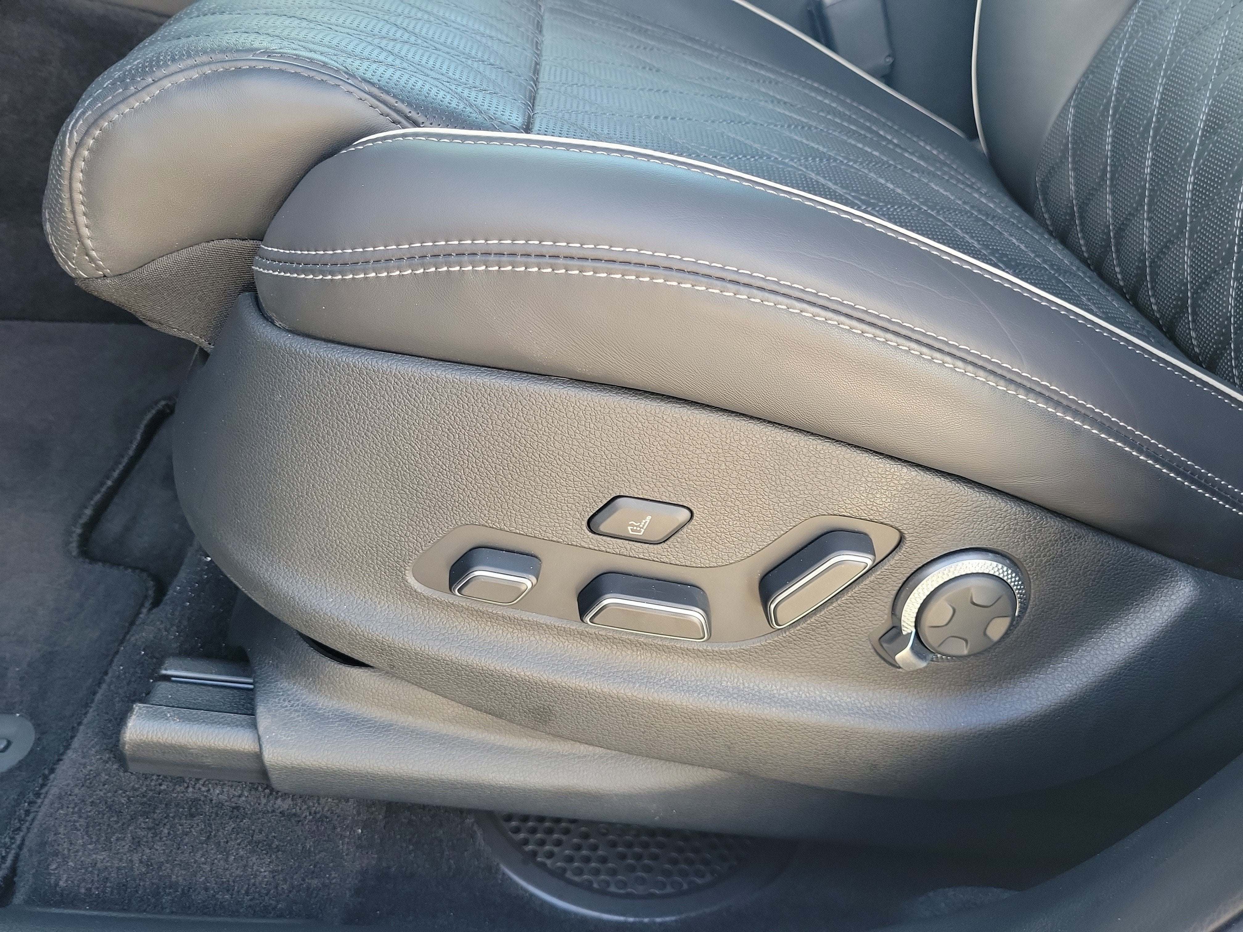 2024 Genesis GV70 3.5T Sport