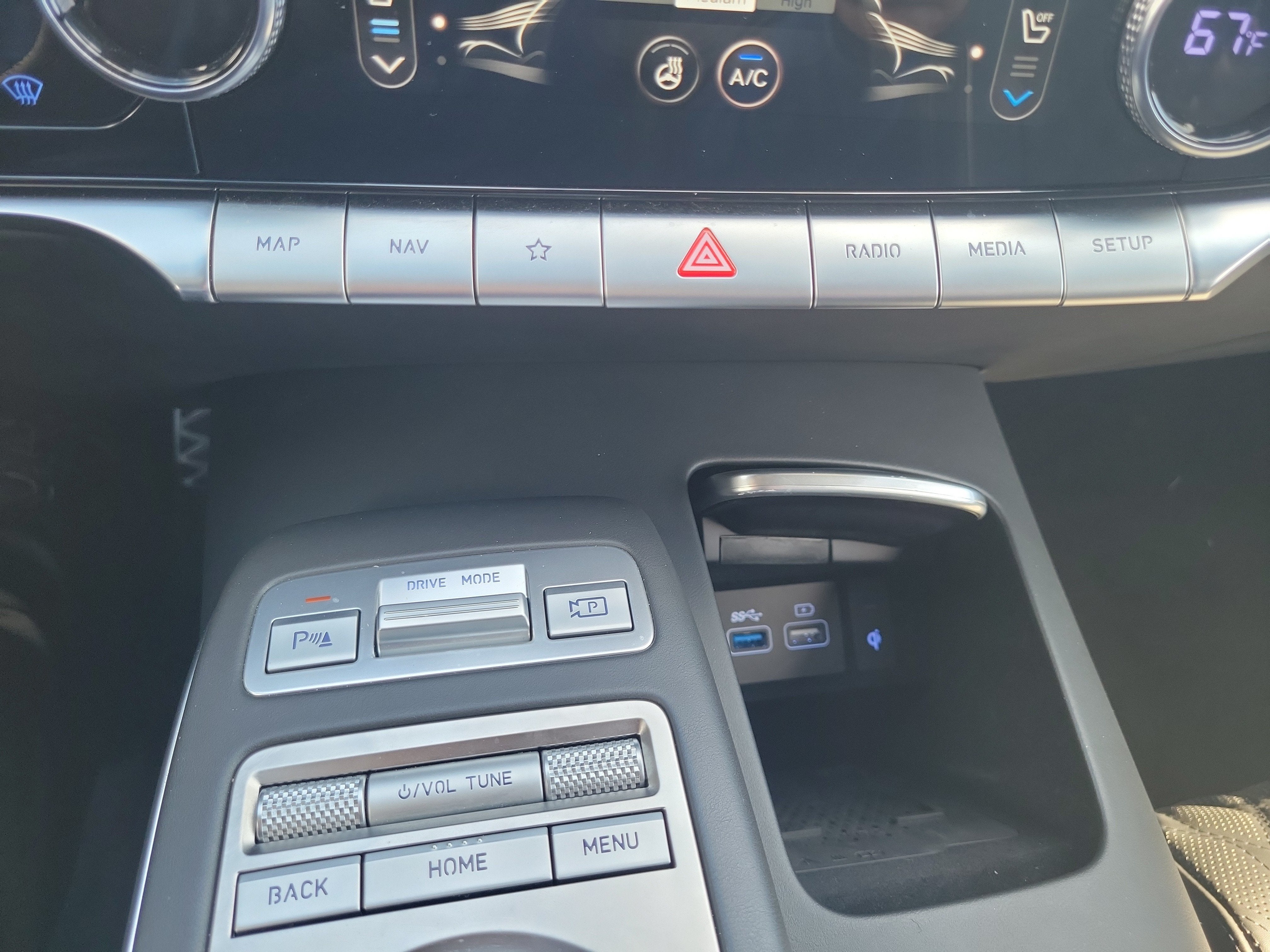 2024 Genesis GV70 3.5T Sport