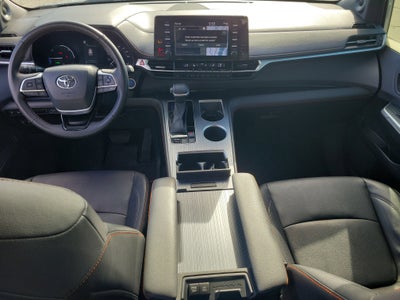 2023 Toyota Sienna XSE