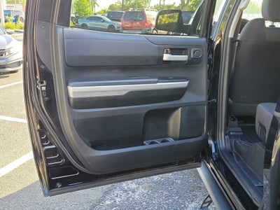 2017 Toyota Tundra 4WD SR5