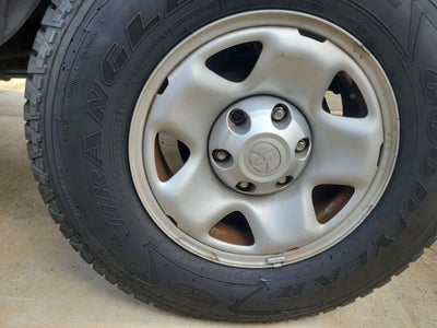 2016 Toyota Tacoma SR