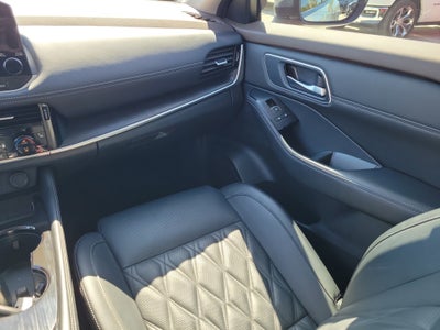 2022 Nissan Rogue Platinum