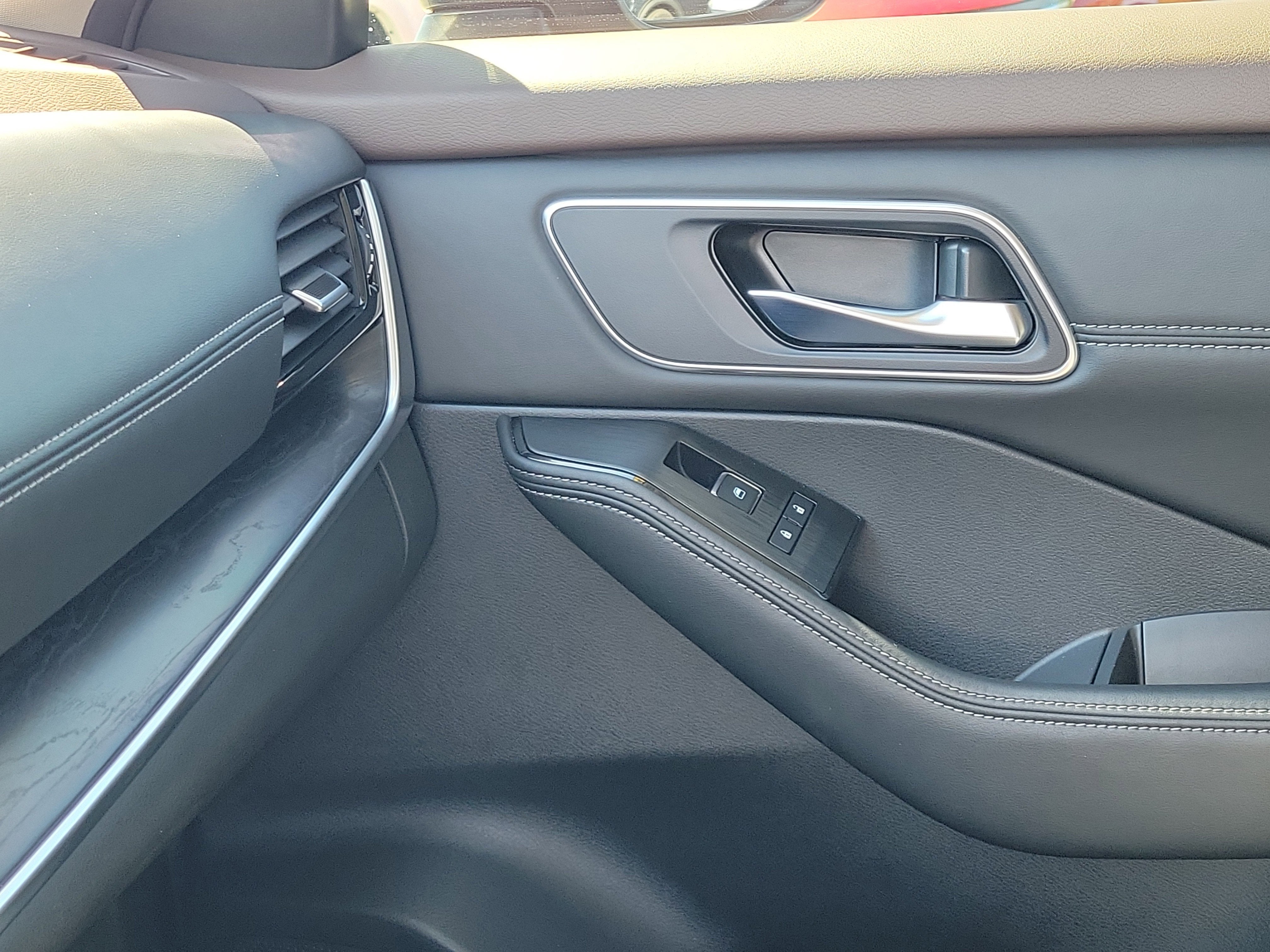 2022 Nissan Rogue Platinum