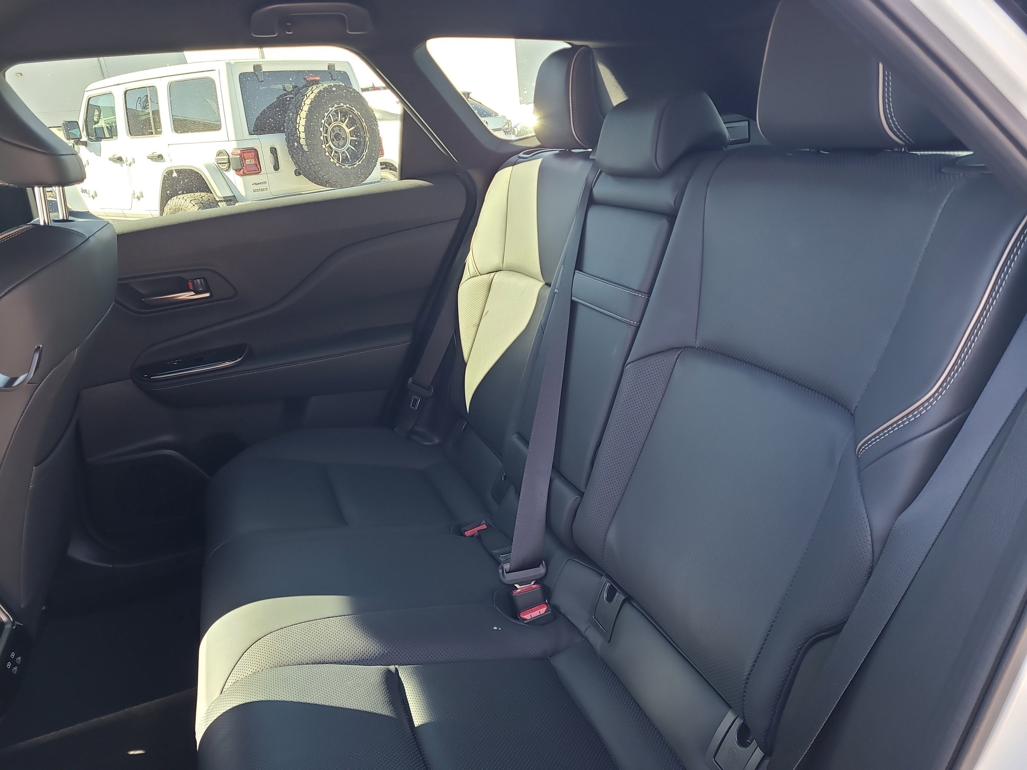 2025 Toyota Crown Signia XLE