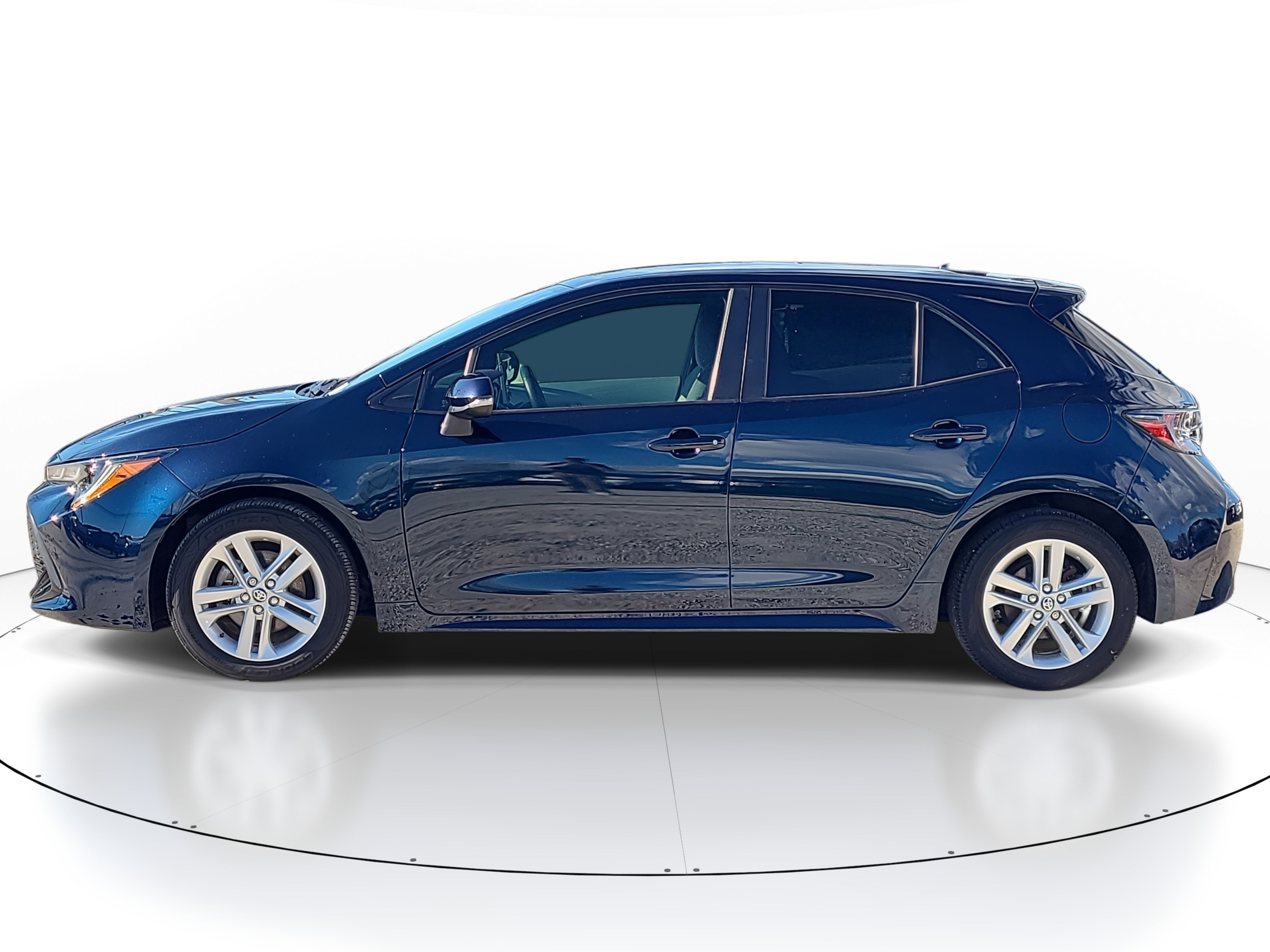 2020 Toyota Corolla Hatchback SE