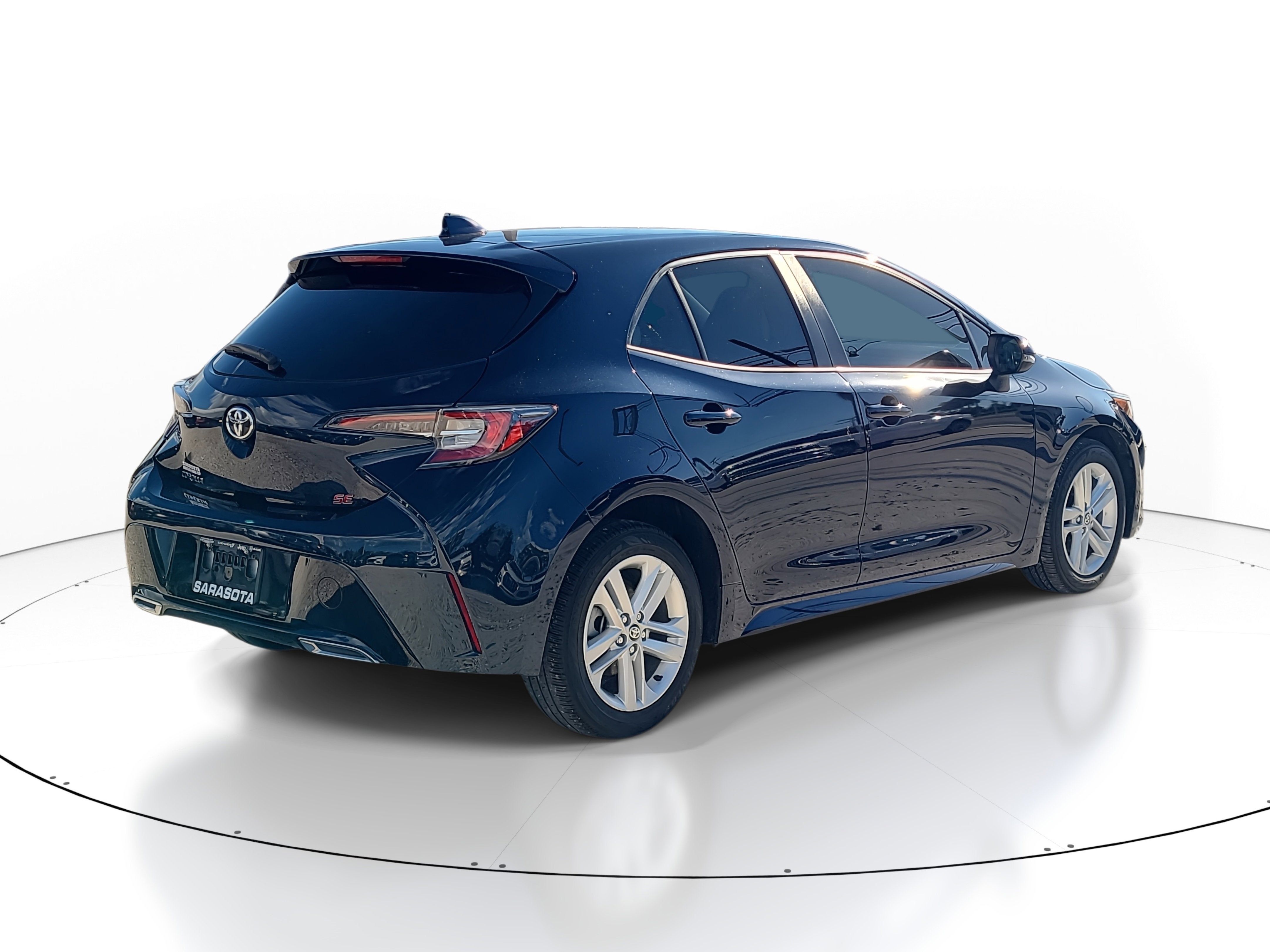 2020 Toyota Corolla Hatchback SE
