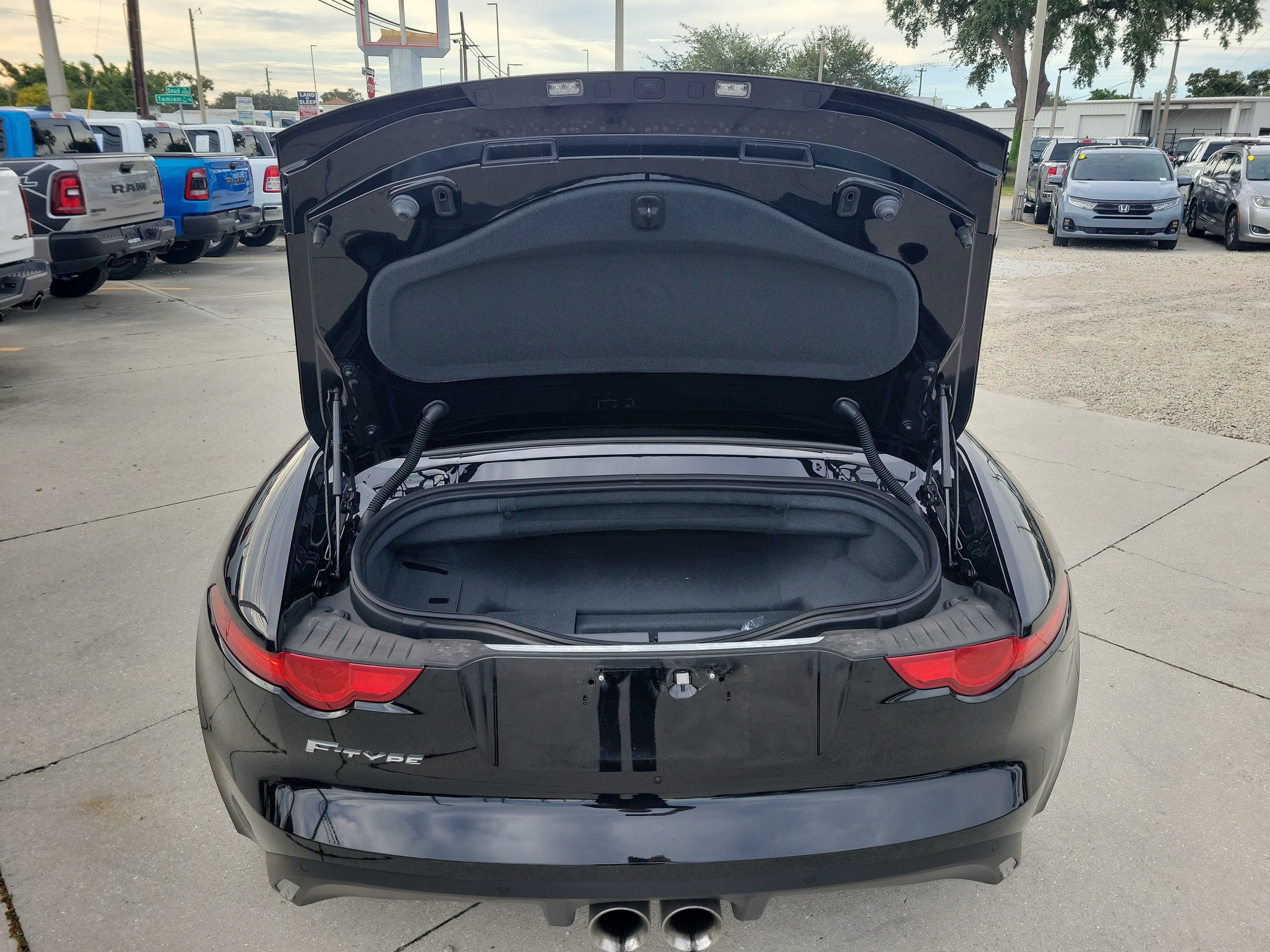 2014 Jaguar F-TYPE V6