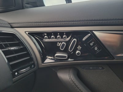 2014 Jaguar F-TYPE V6