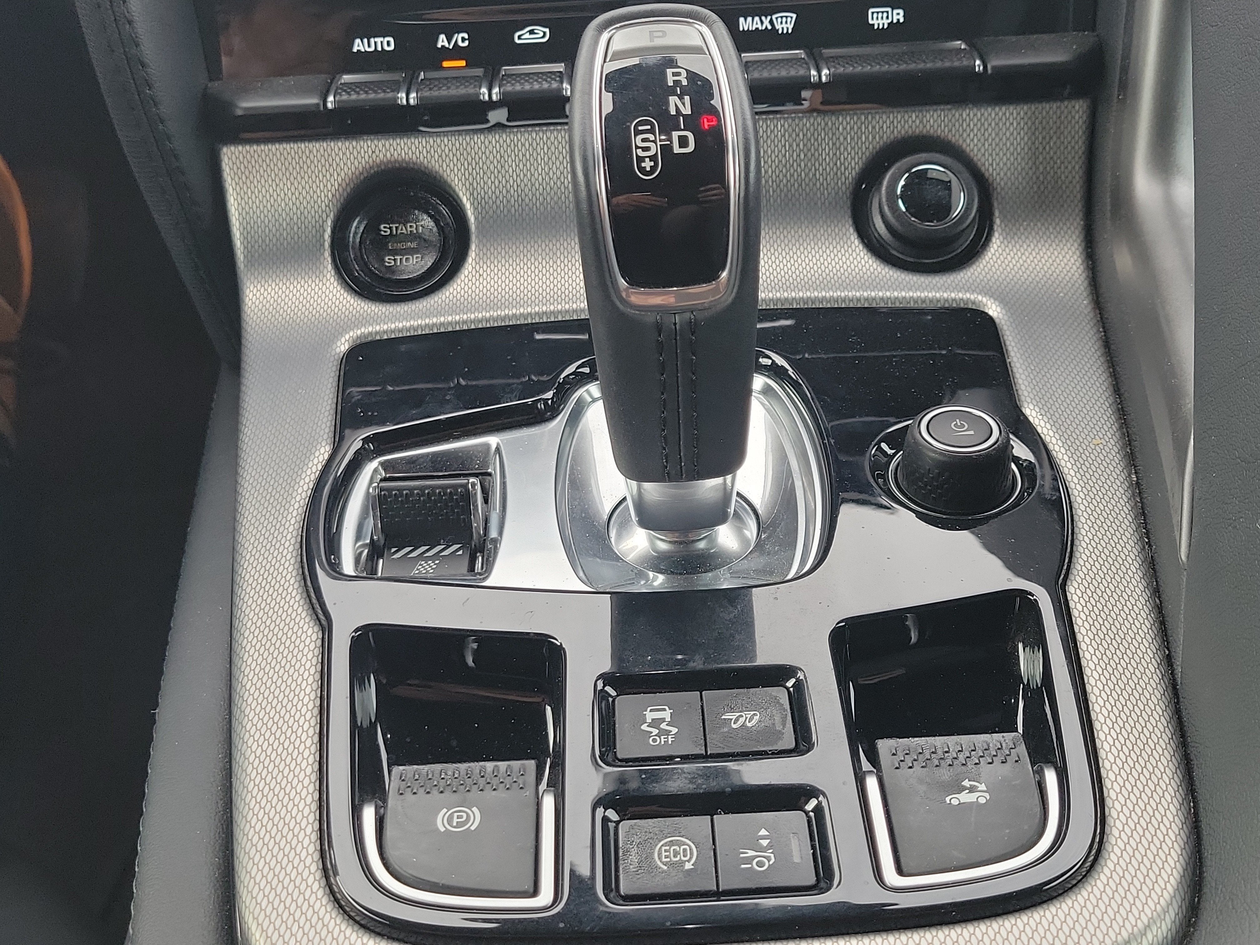 2014 Jaguar F-TYPE V6