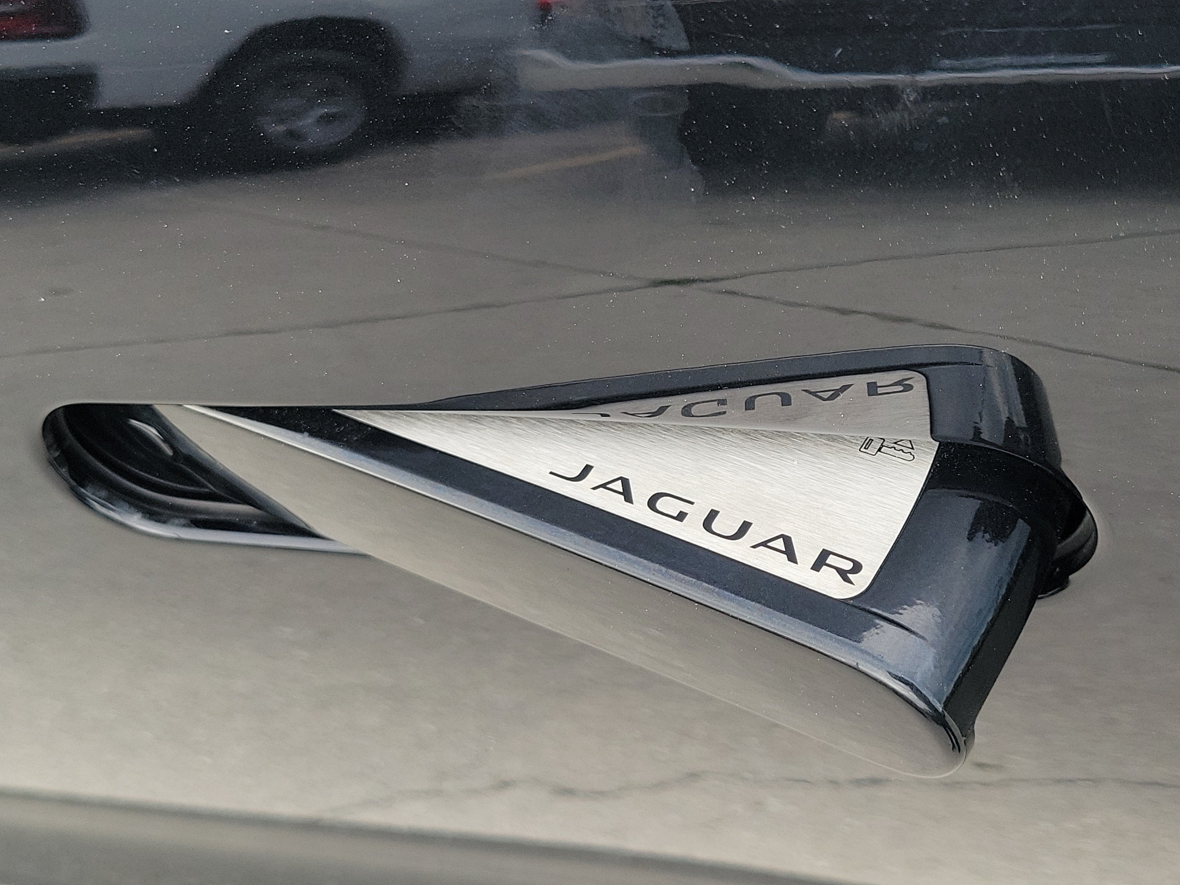 2014 Jaguar F-TYPE V6