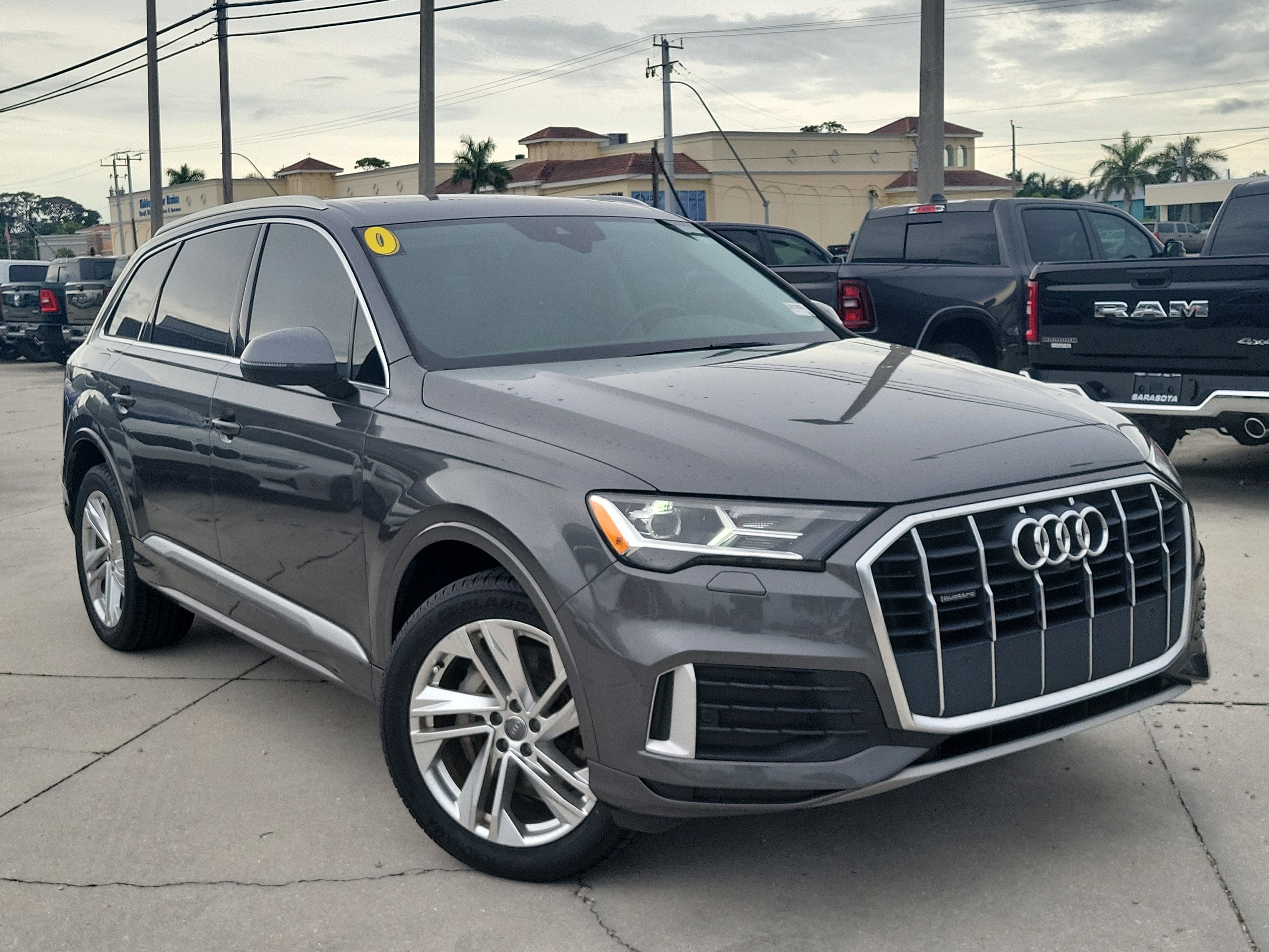2020 Audi Q7 Premium