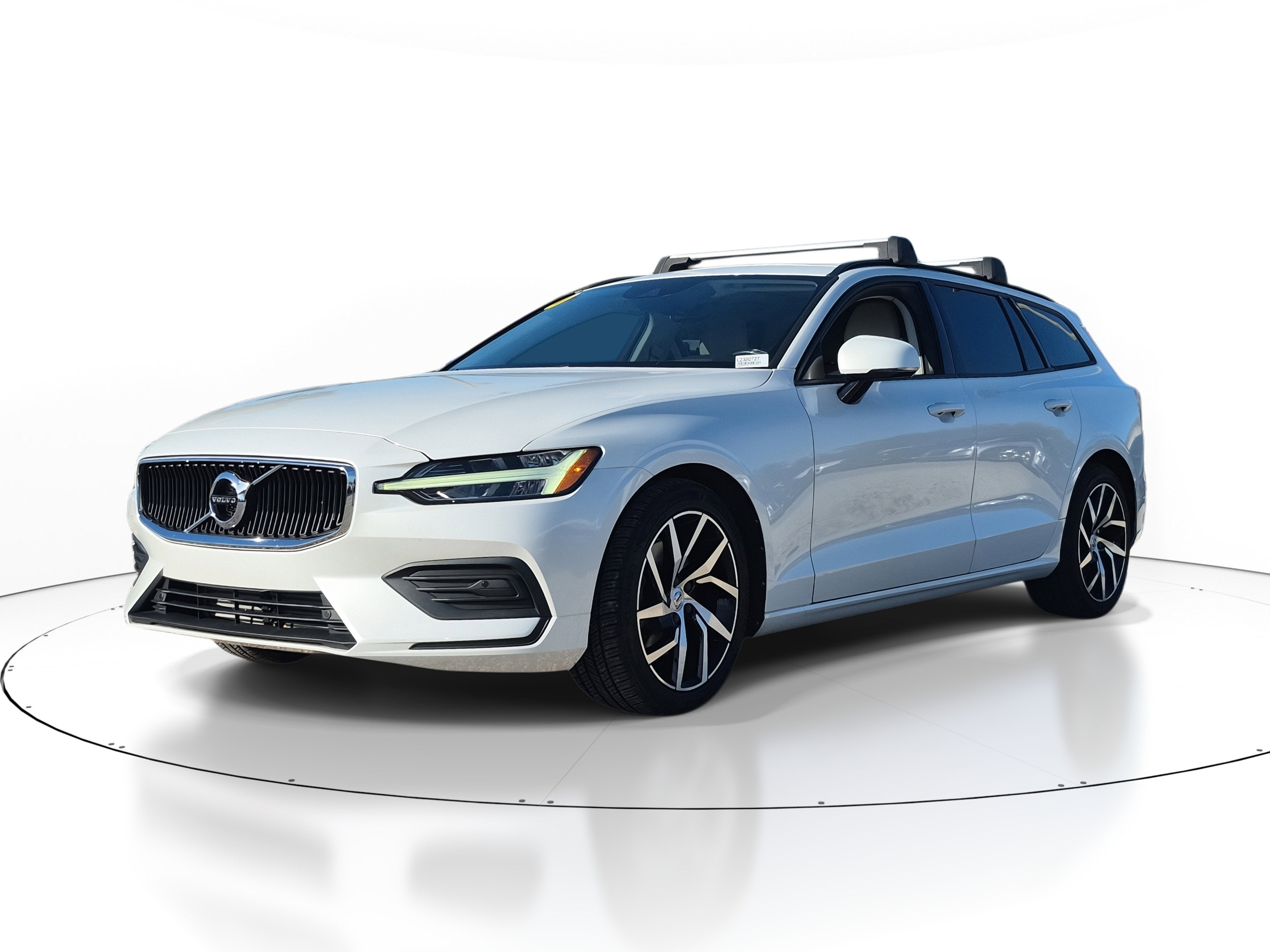2020 Volvo V60 Momentum
