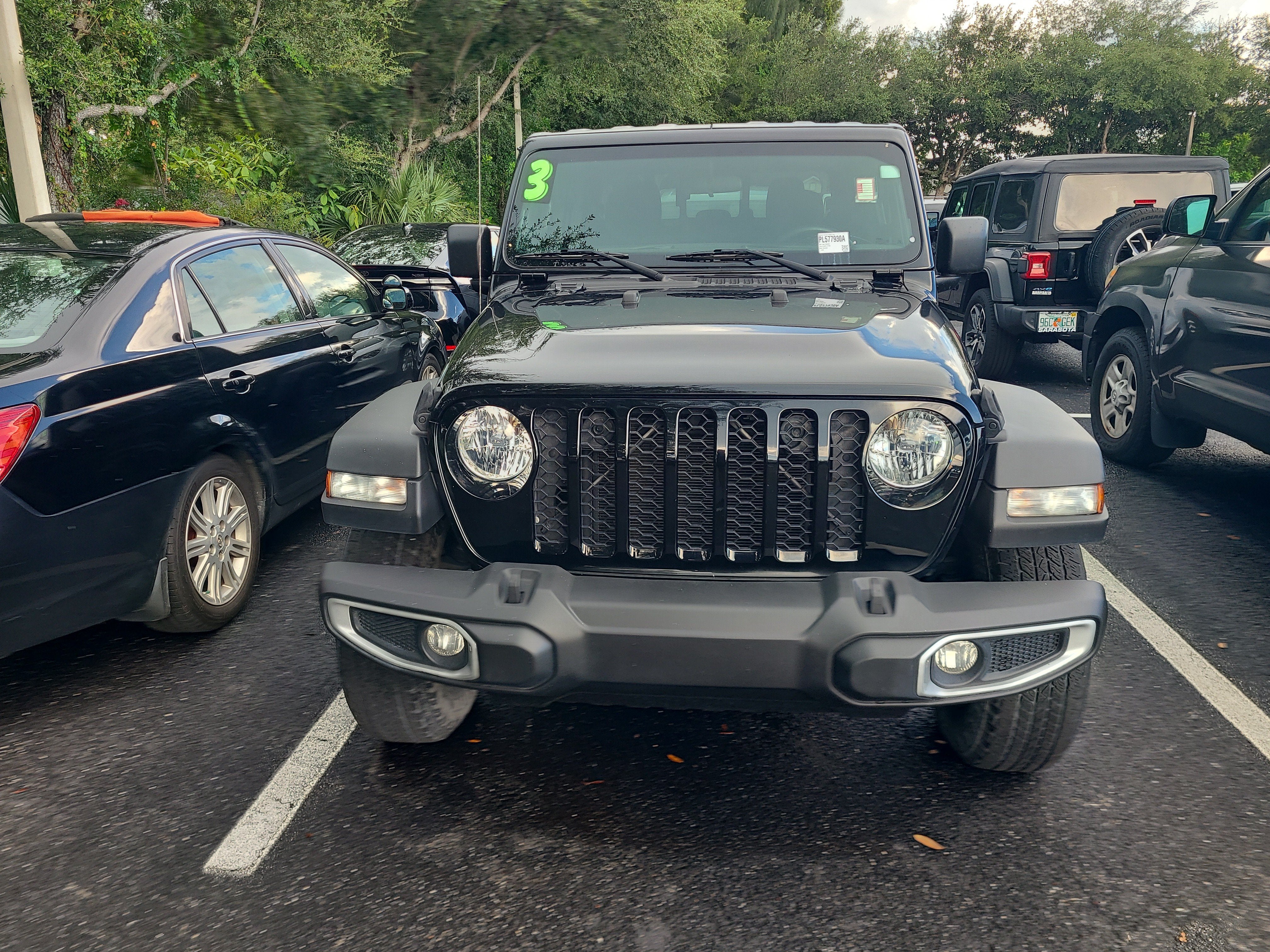 2023 Jeep Gladiator Sport