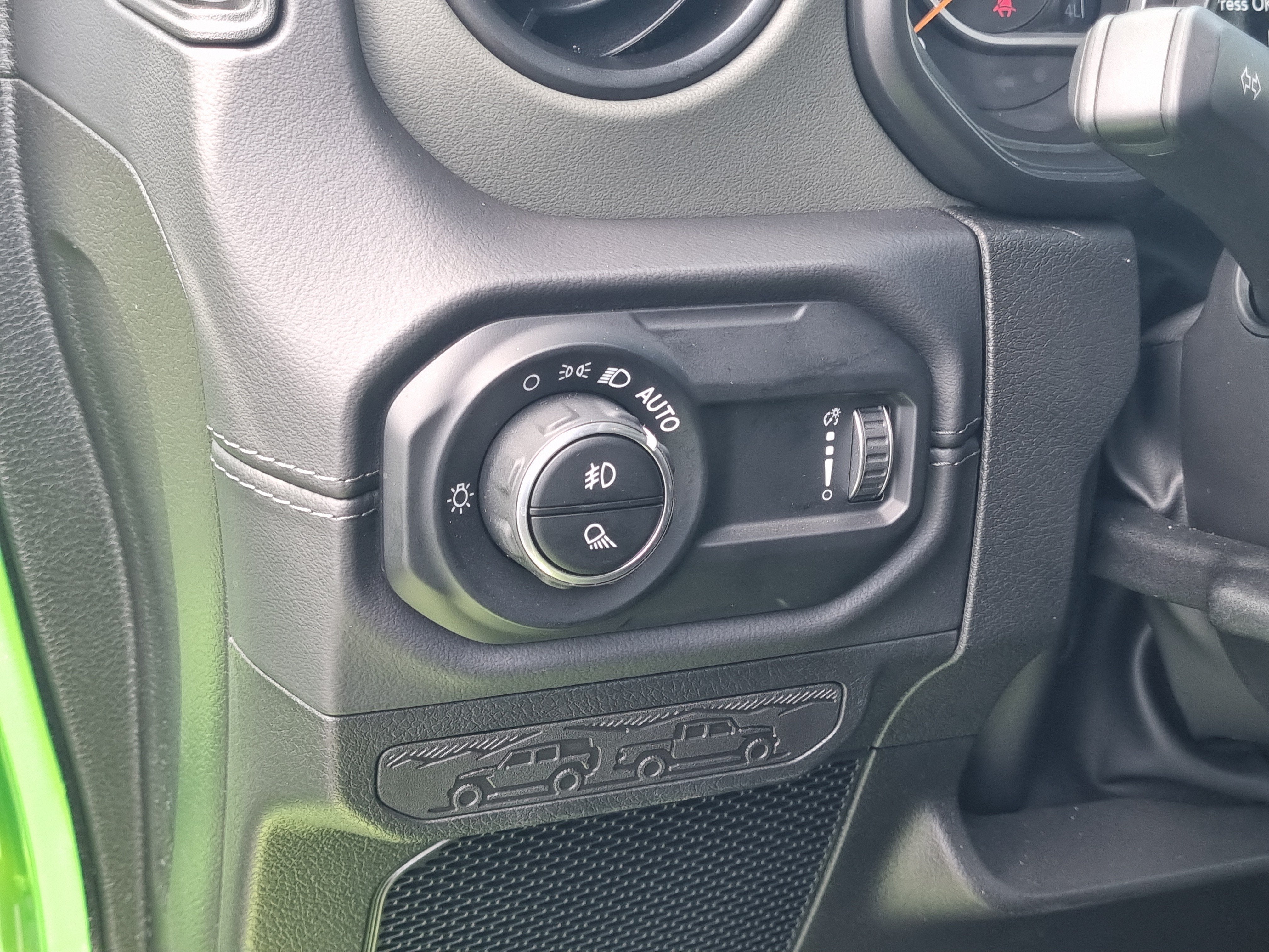 2025 Jeep Gladiator Mojave X