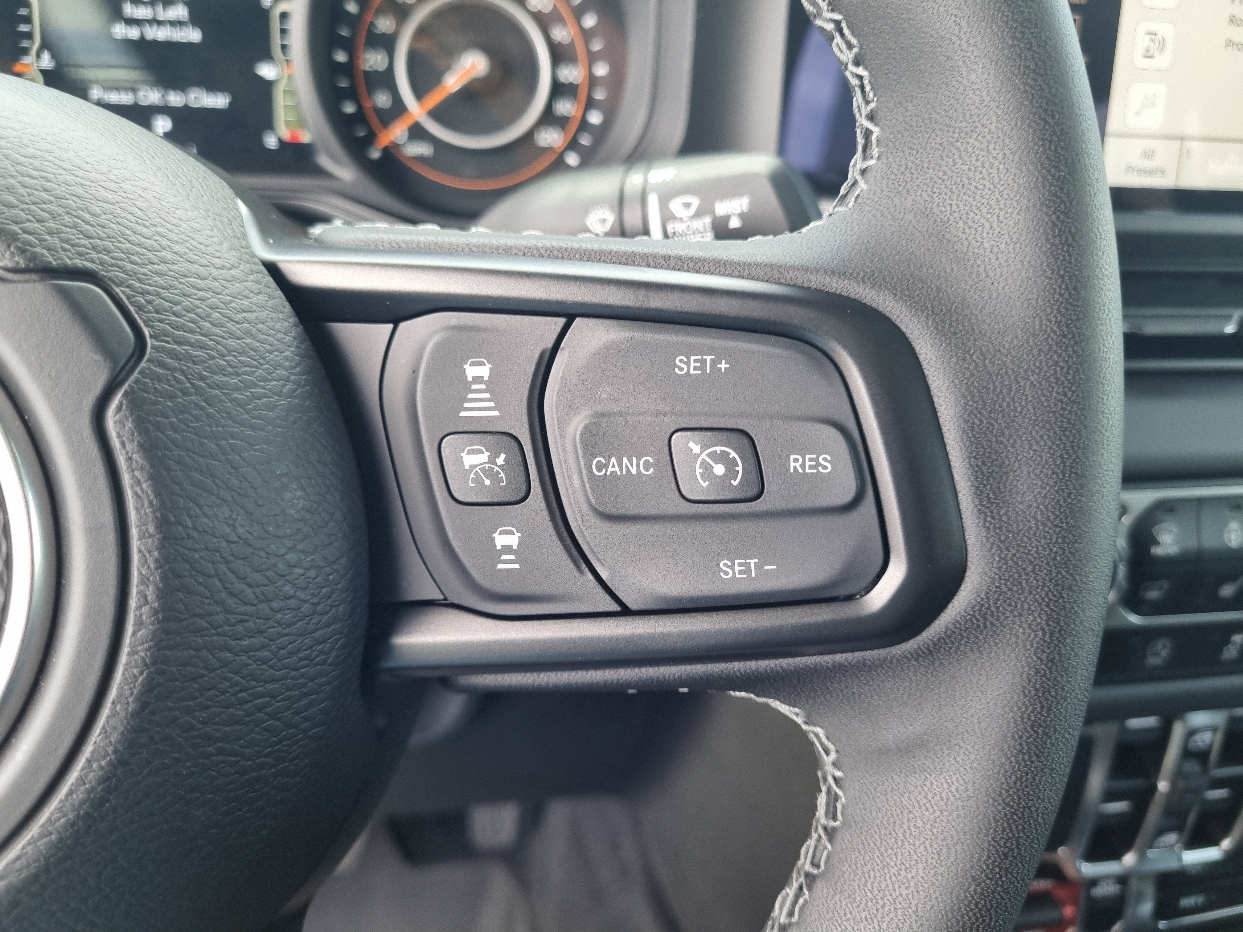 2025 Jeep Gladiator Mojave X