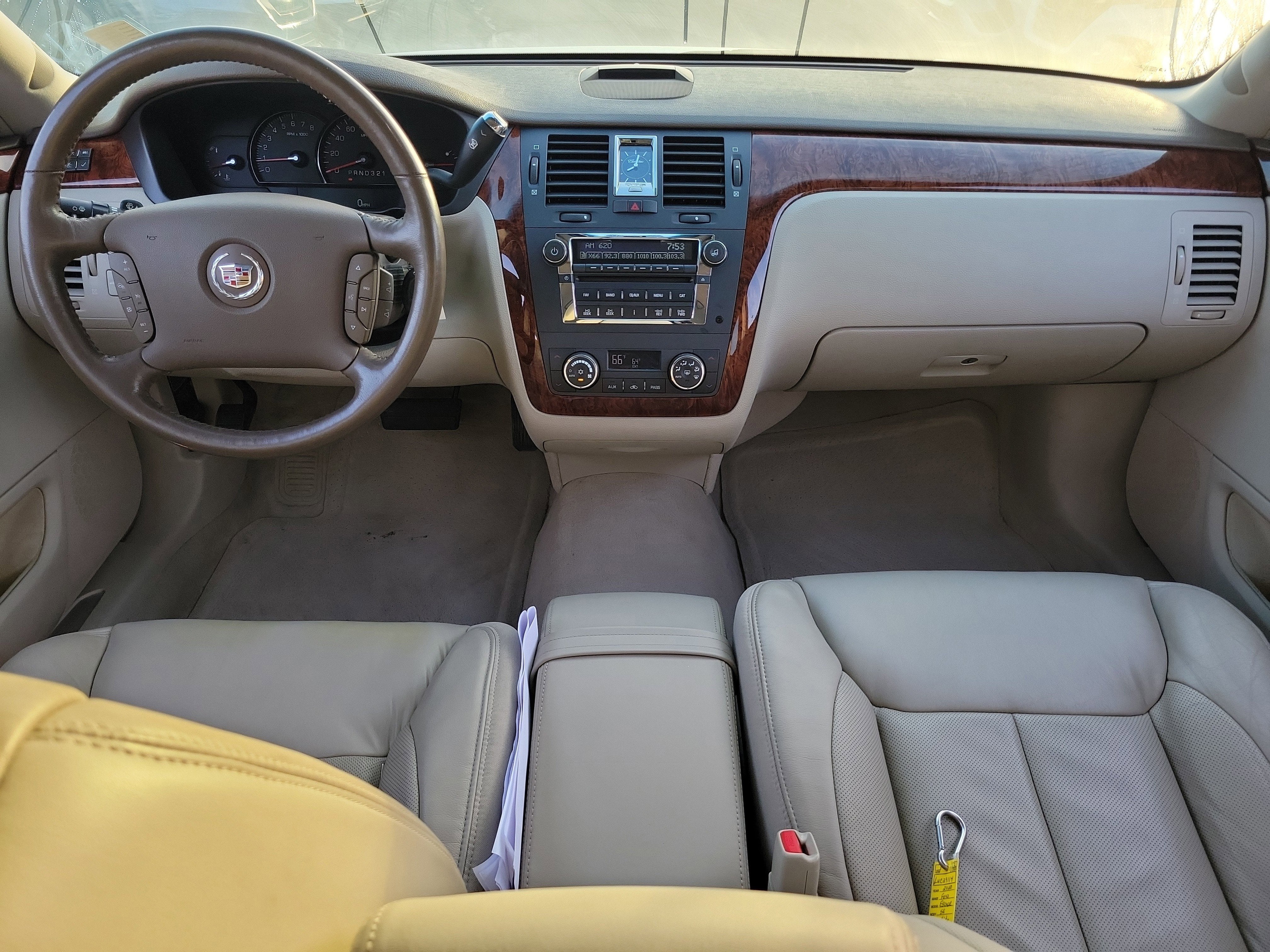 2006 Cadillac DTS w/1SC