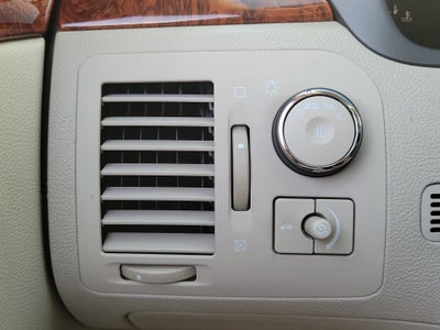 2006 Cadillac DTS w/1SC