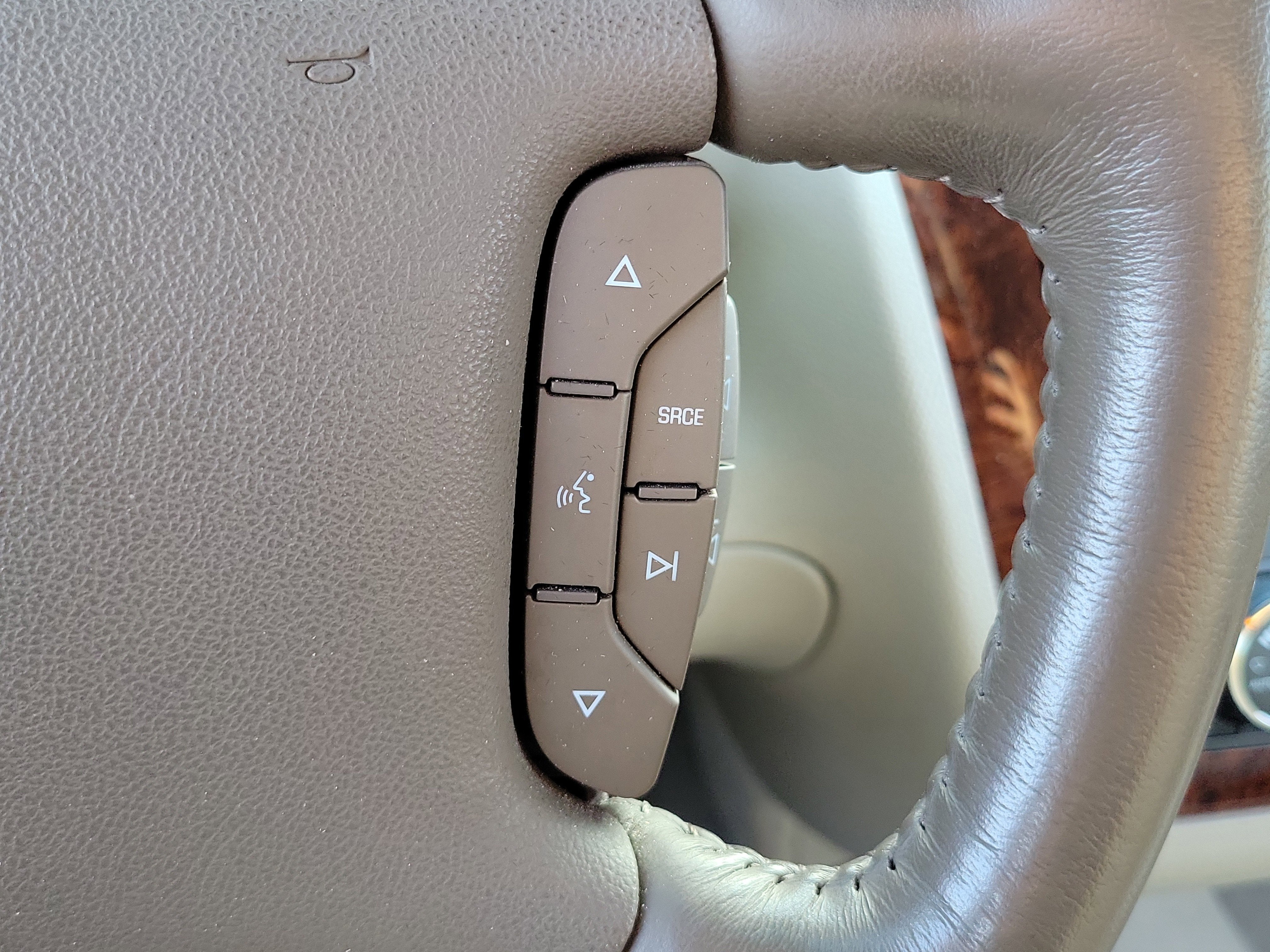 2006 Cadillac DTS w/1SC