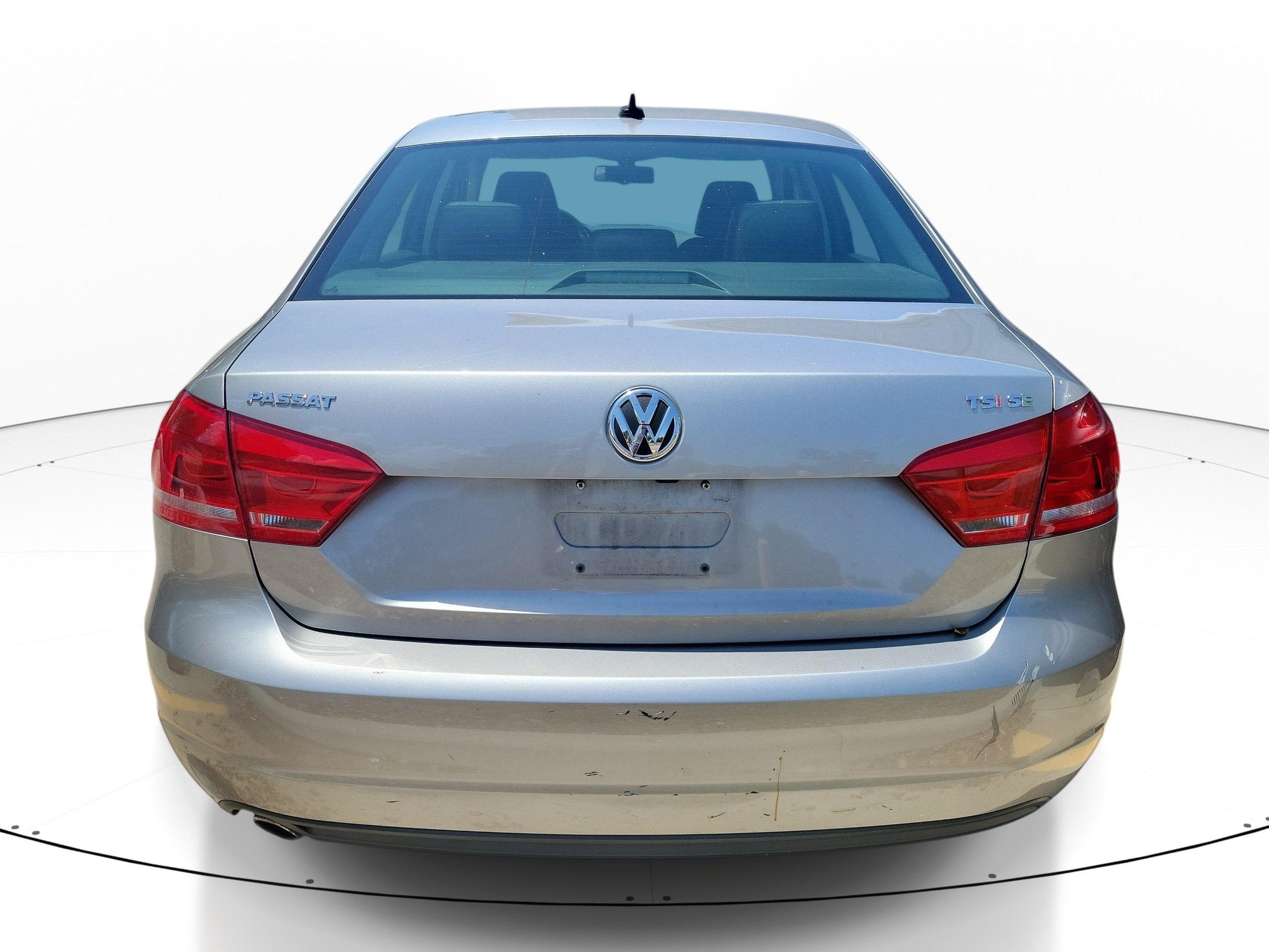 2014 Volkswagen Passat SE