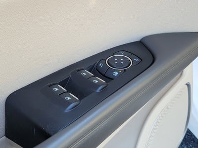 2019 Lincoln Nautilus Select