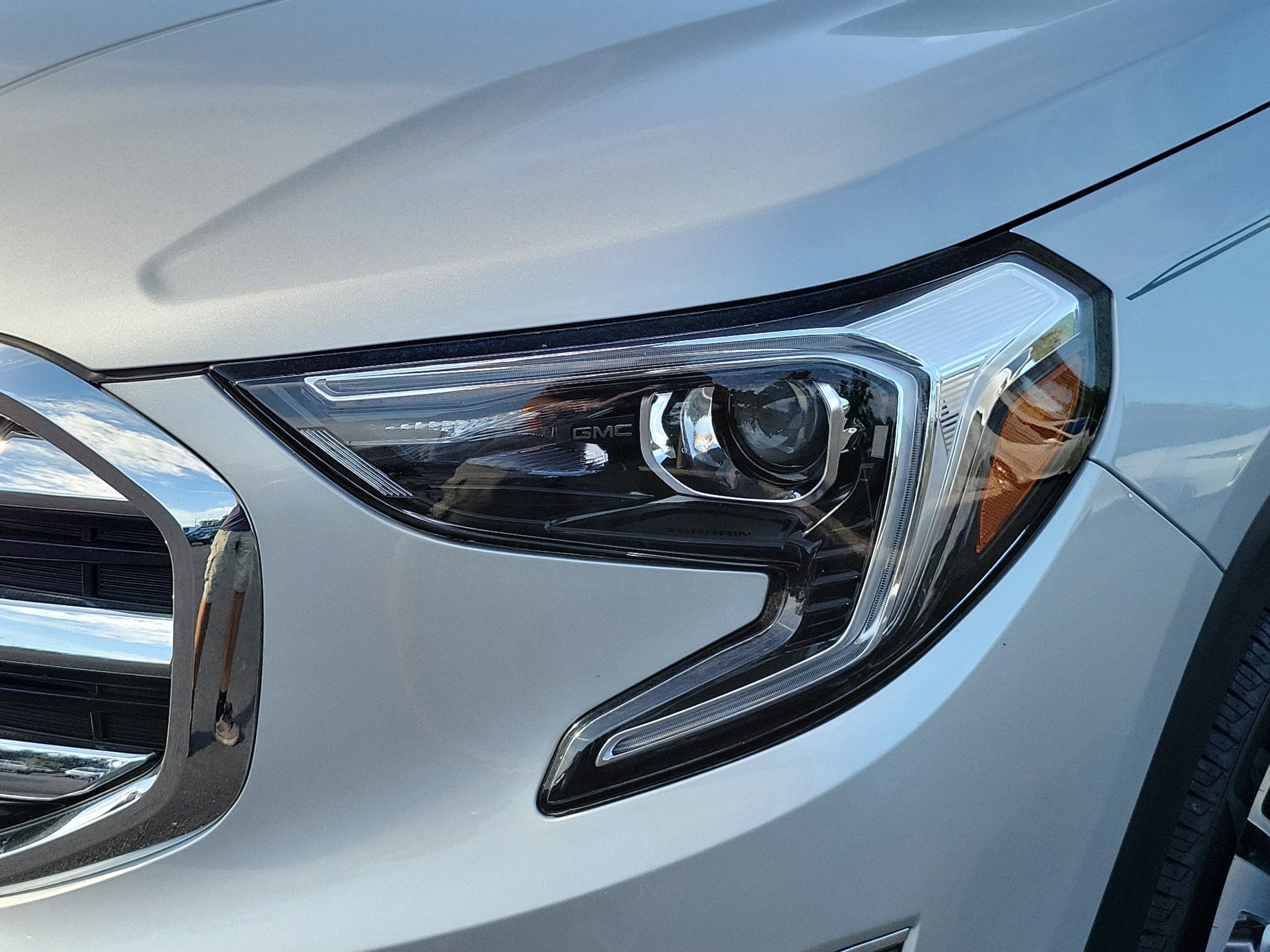 2021 GMC Terrain SLT