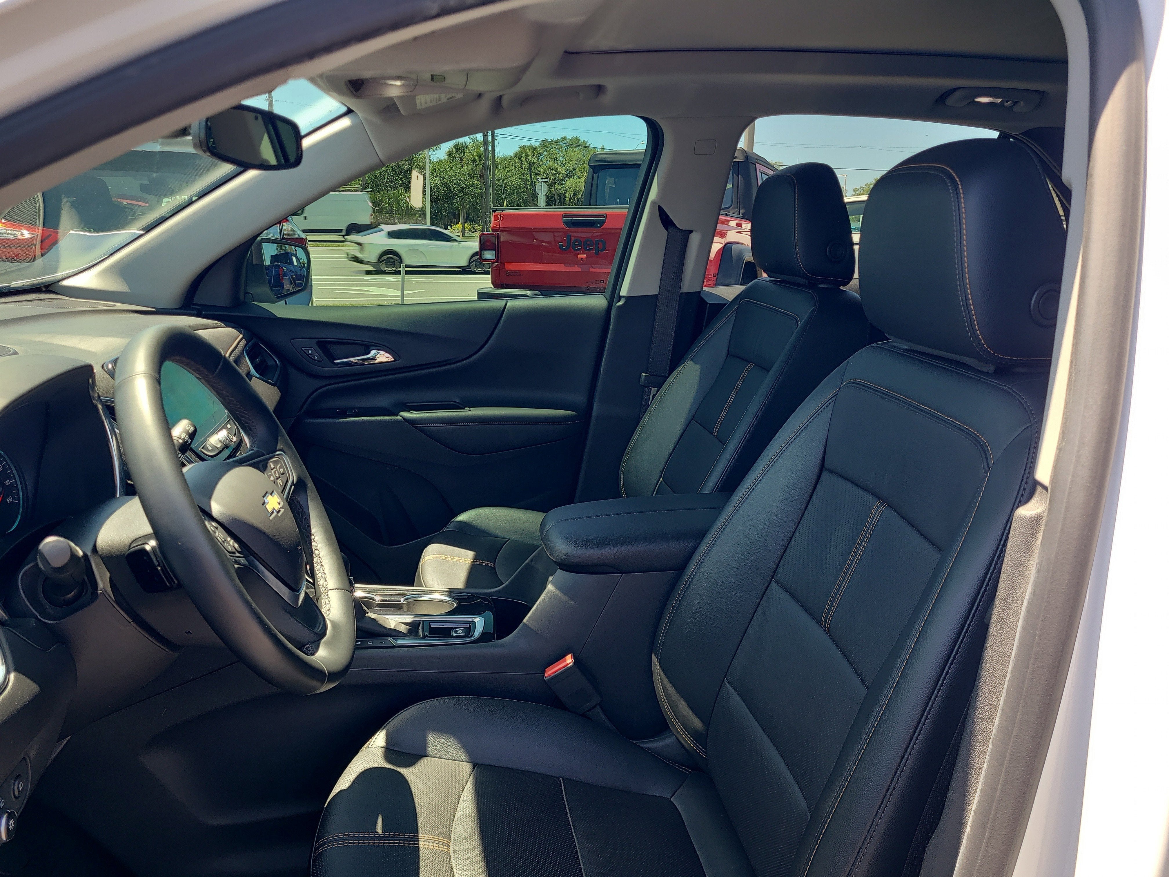 2023 Chevrolet Equinox Premier