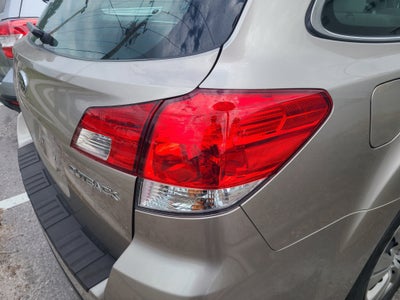 2014 Subaru Outback 2.5i
