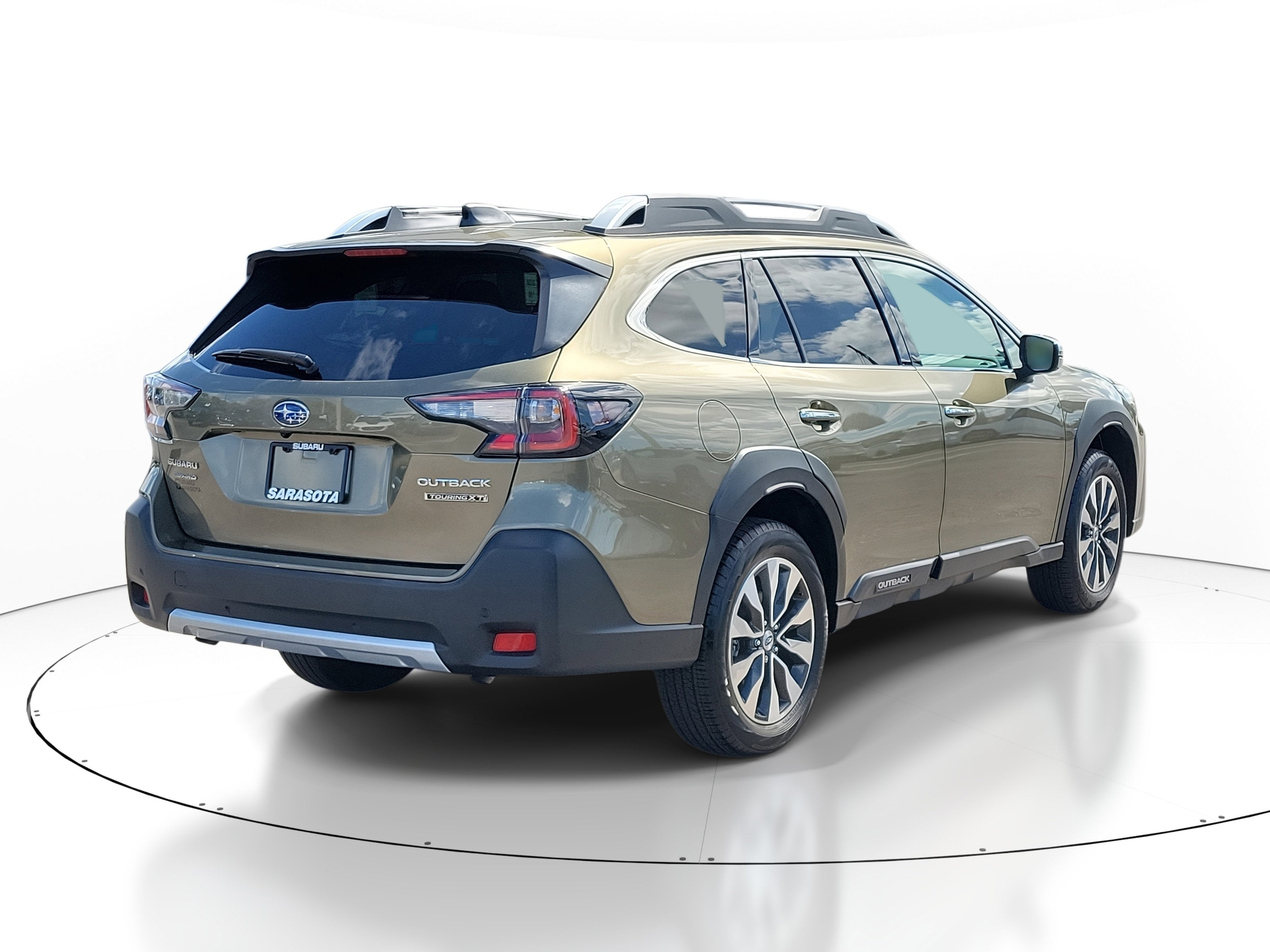 2025 Subaru Outback Touring XT